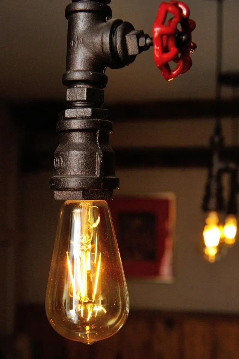 Decorative detail in The Dog At Wingham