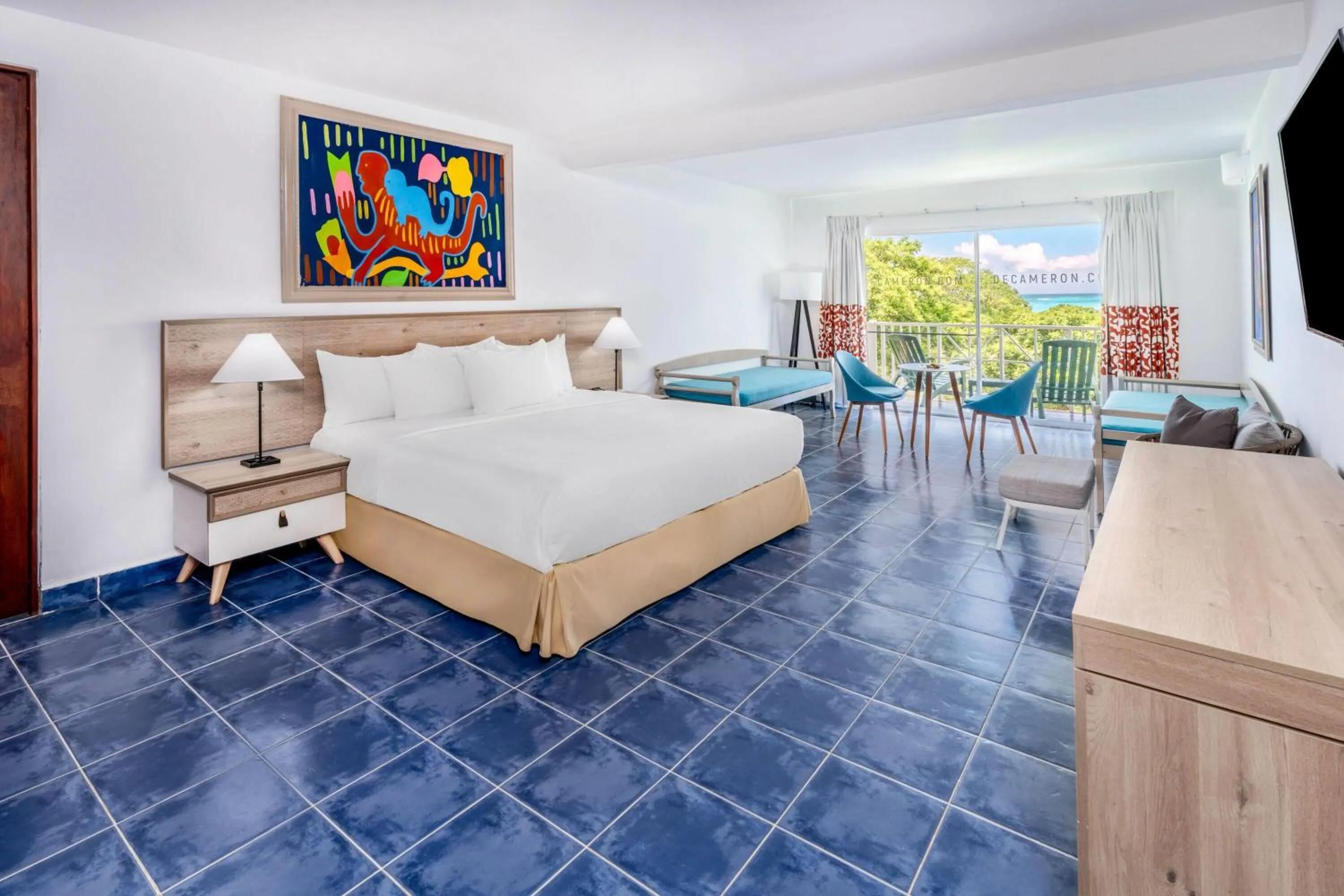 Toilet, Bed in Grand Decameron Panama, A Trademark All Inclusive Resort