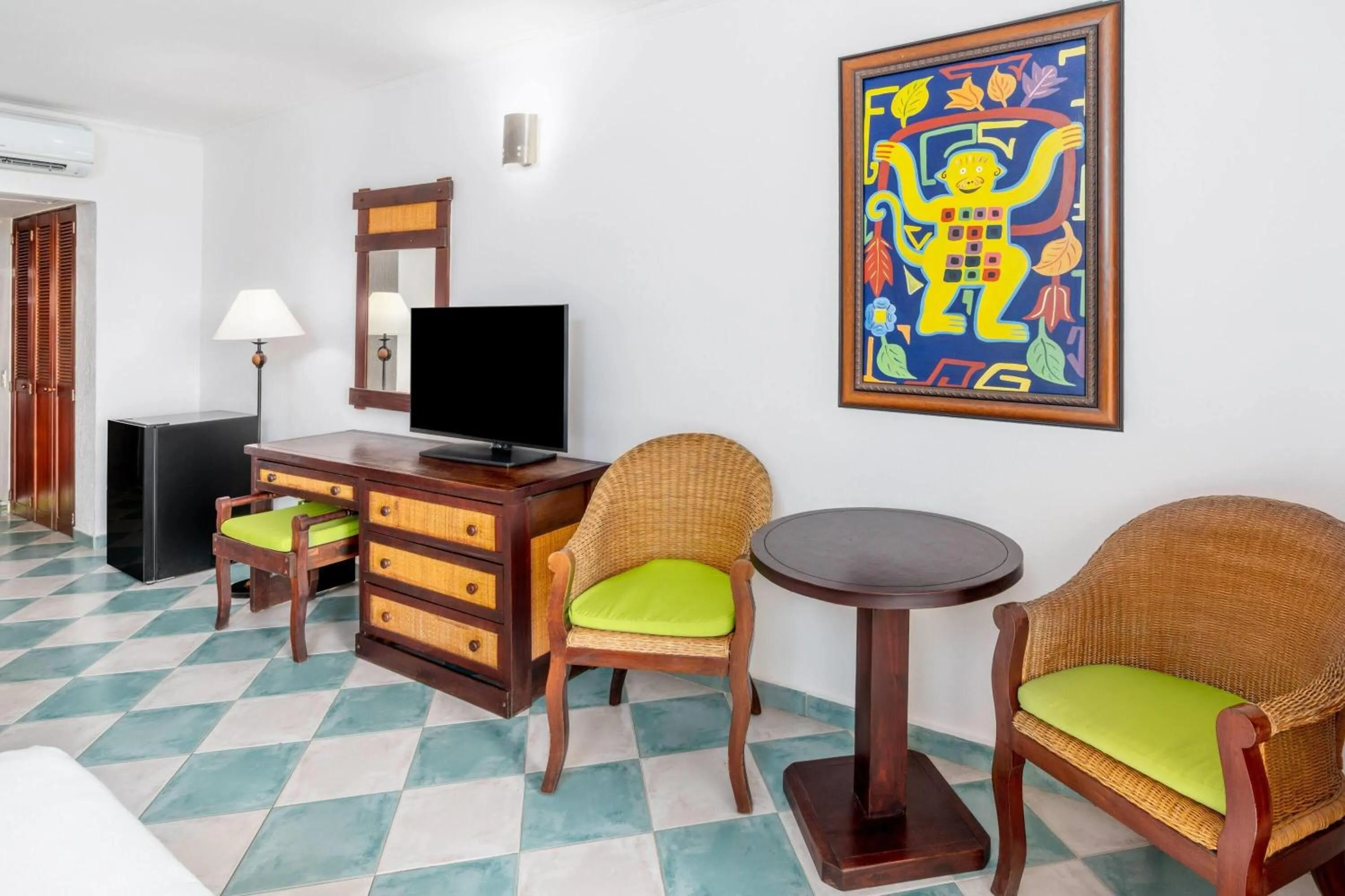 Photo of the whole room in Grand Decameron Panama, A Trademark All Inclusive Resort