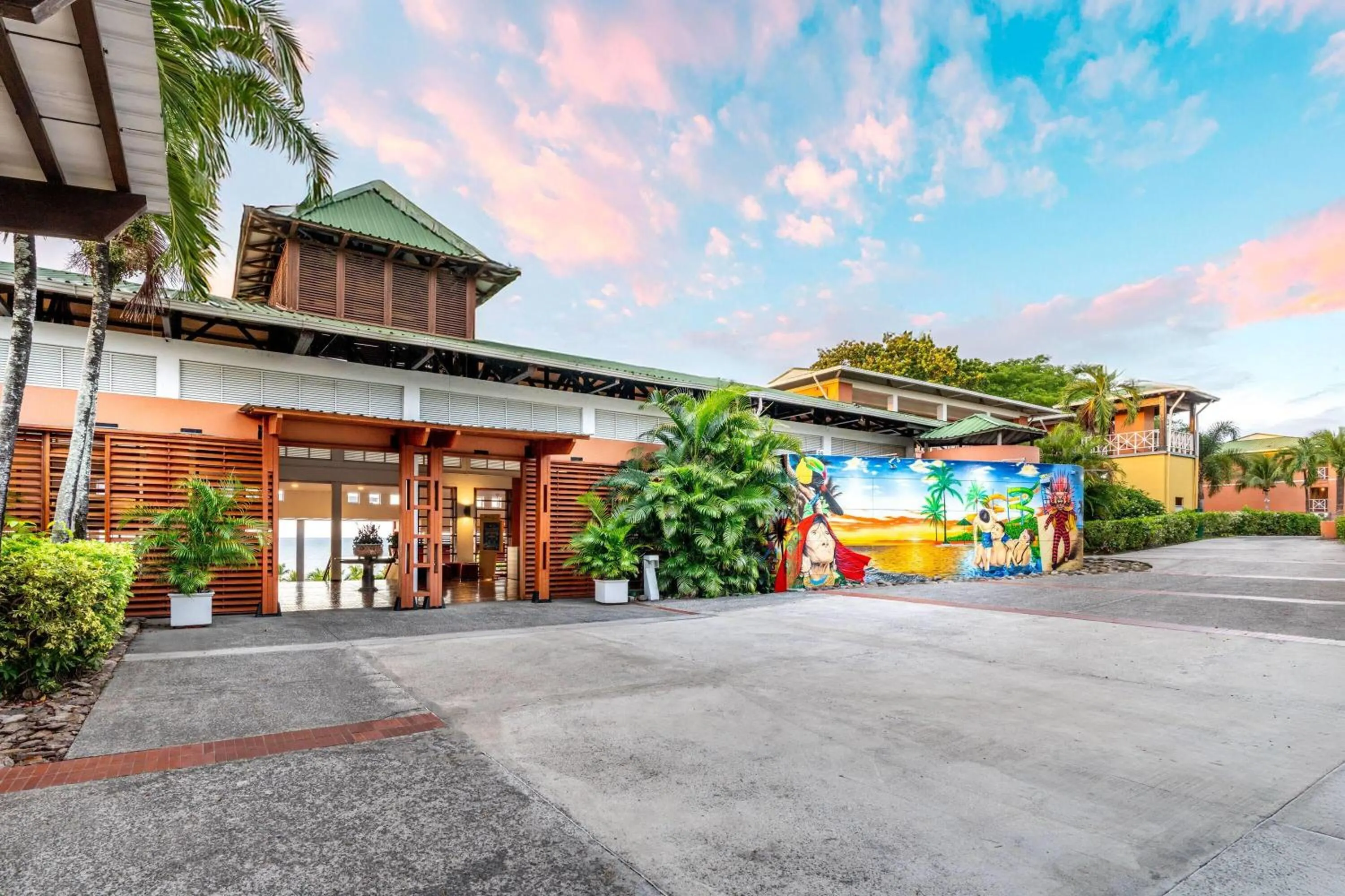 Property building in Grand Decameron Panama, A Trademark All Inclusive Resort