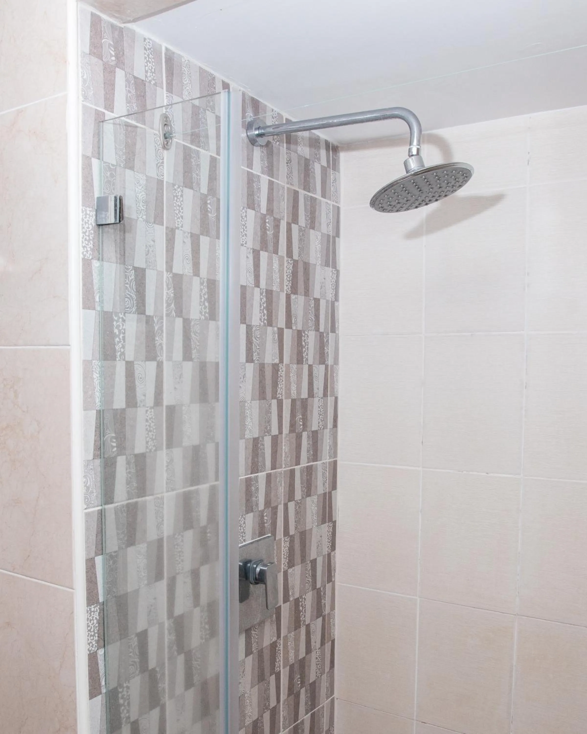 Shower in Grand Decameron Panama, A Trademark All Inclusive Resort