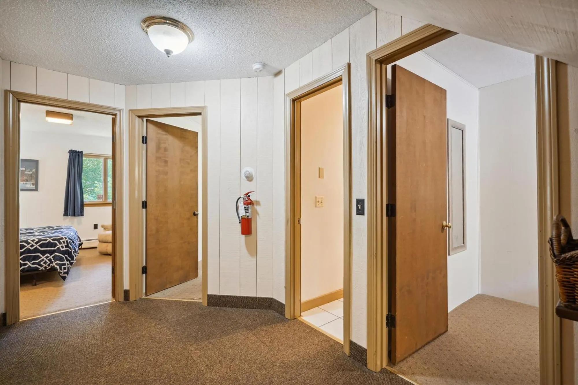 Bed in 4-Bedroom Townhouse with Sauna Snow Flake