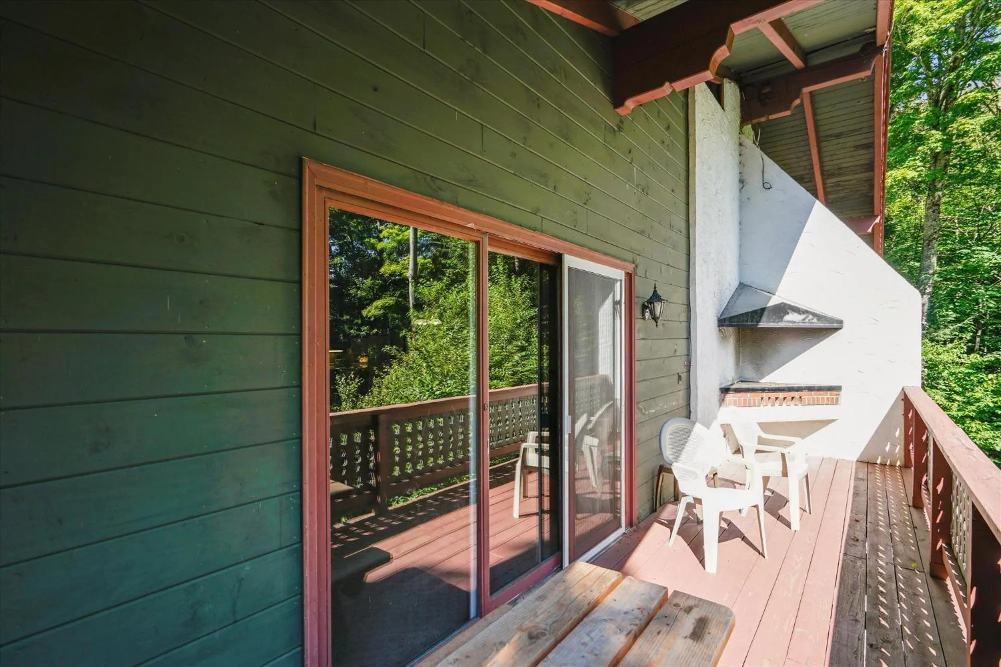 Balcony/Terrace in 4-Bedroom Townhouse with Sauna Snow Flake