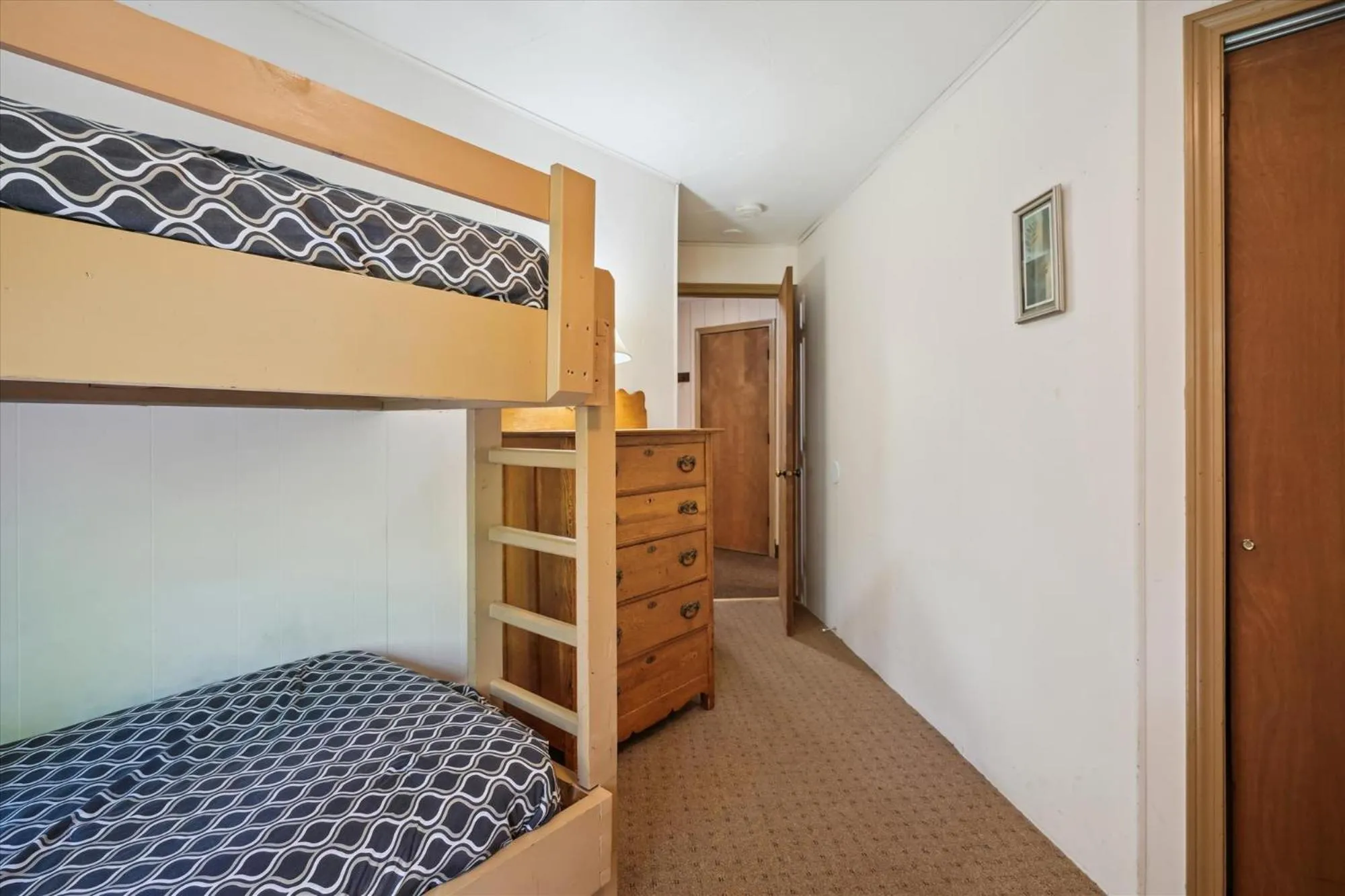 Bedroom, Bed in 4-Bedroom Townhouse with Sauna Snow Flake