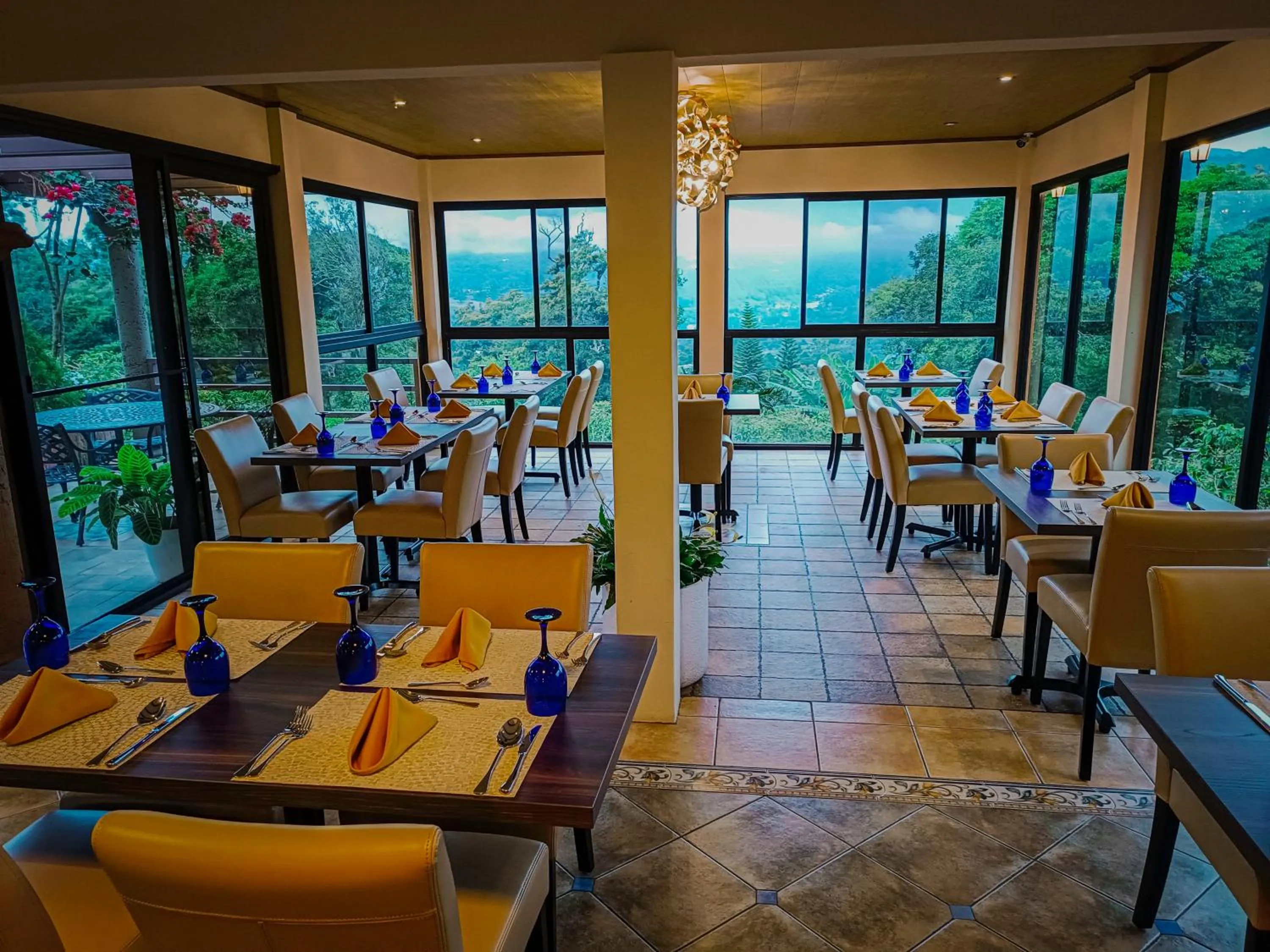 Restaurant/places to eat in Los Establos Boutique Resort - All Inclusive