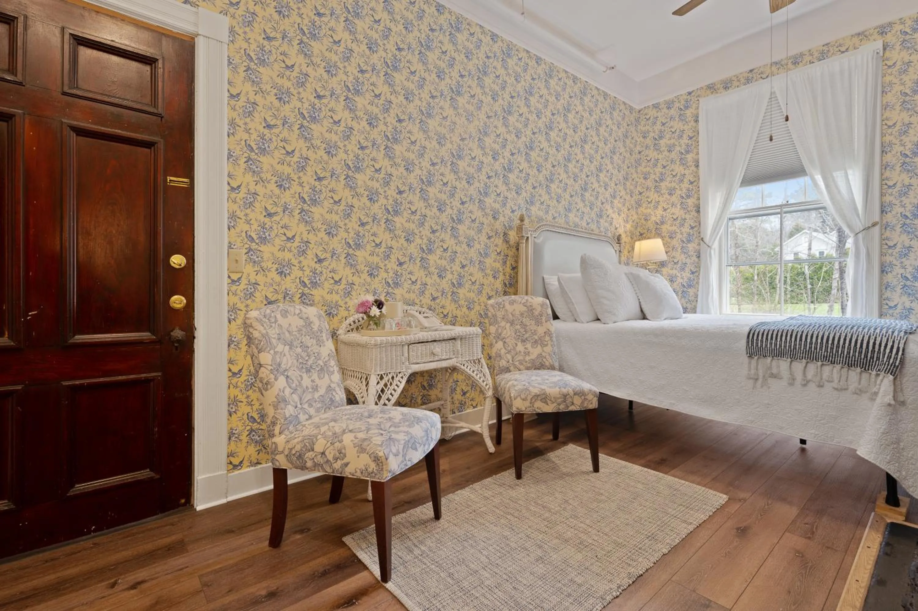 Bed in Brook Farm Inn