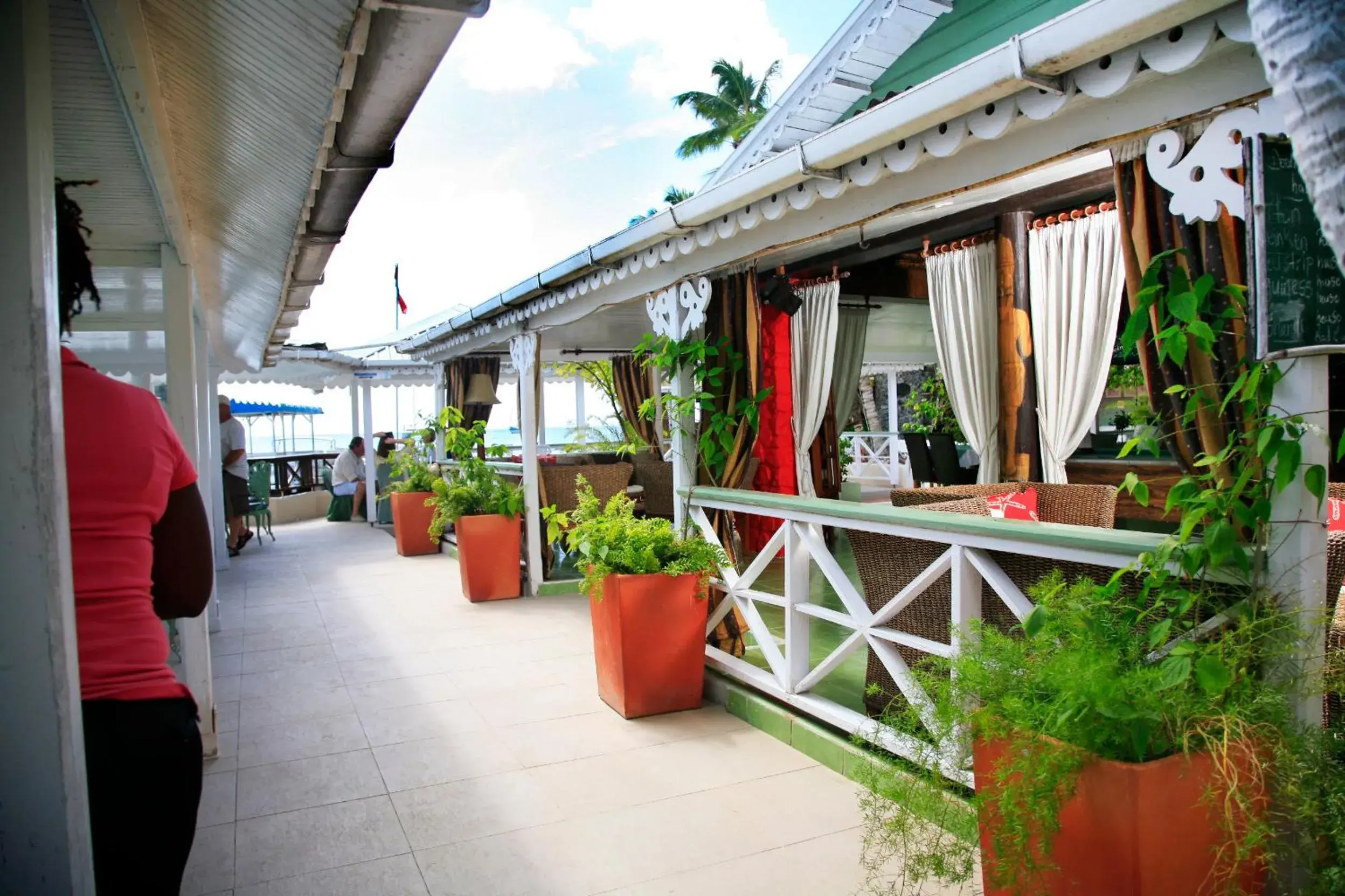 Facade/entrance in Marigot Beach Club & Dive Resort Facade/entrance in Marigot Beach Club & Dive Resort