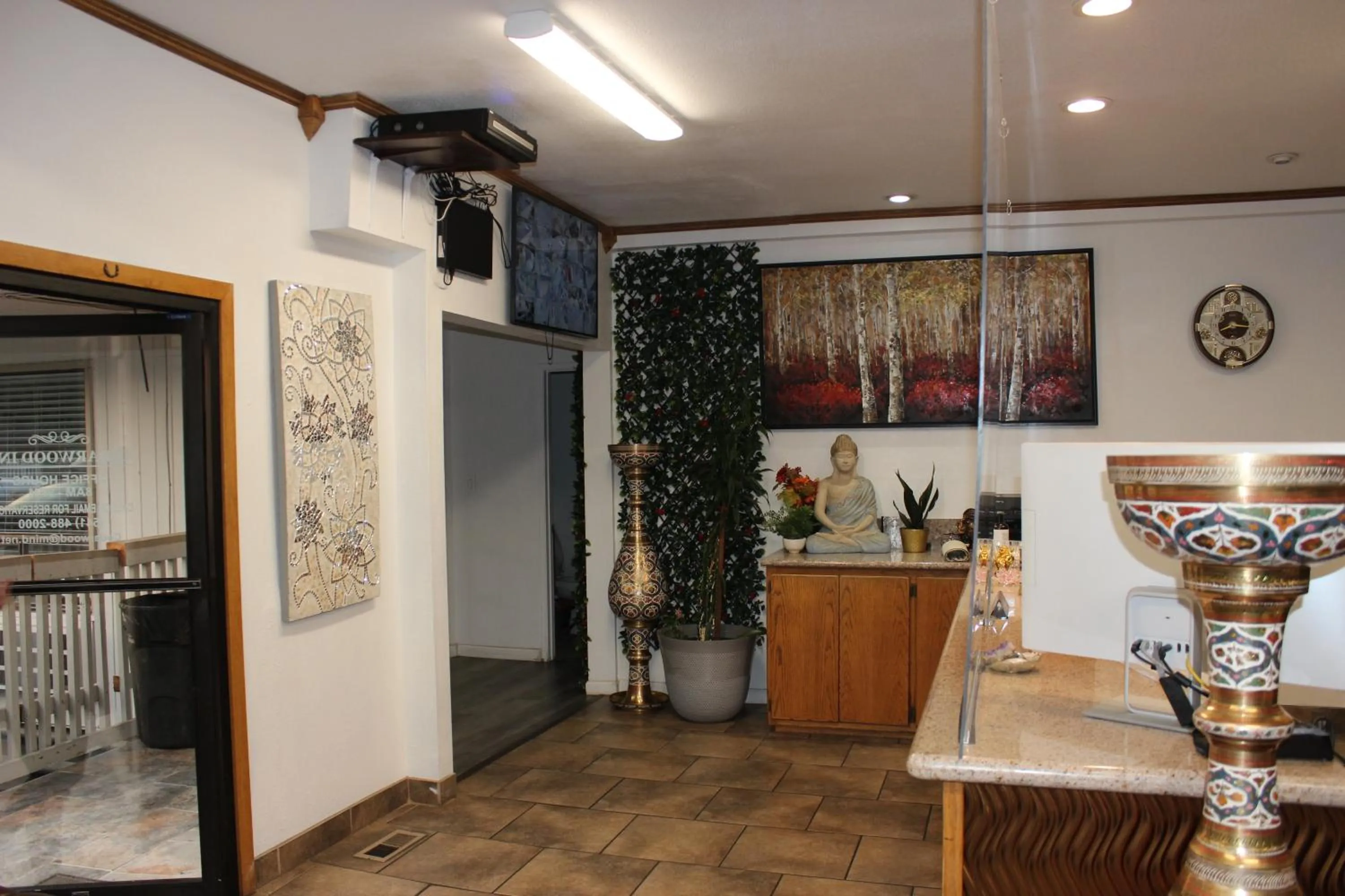 Lobby or reception in Cedarwood Inn of Ashland