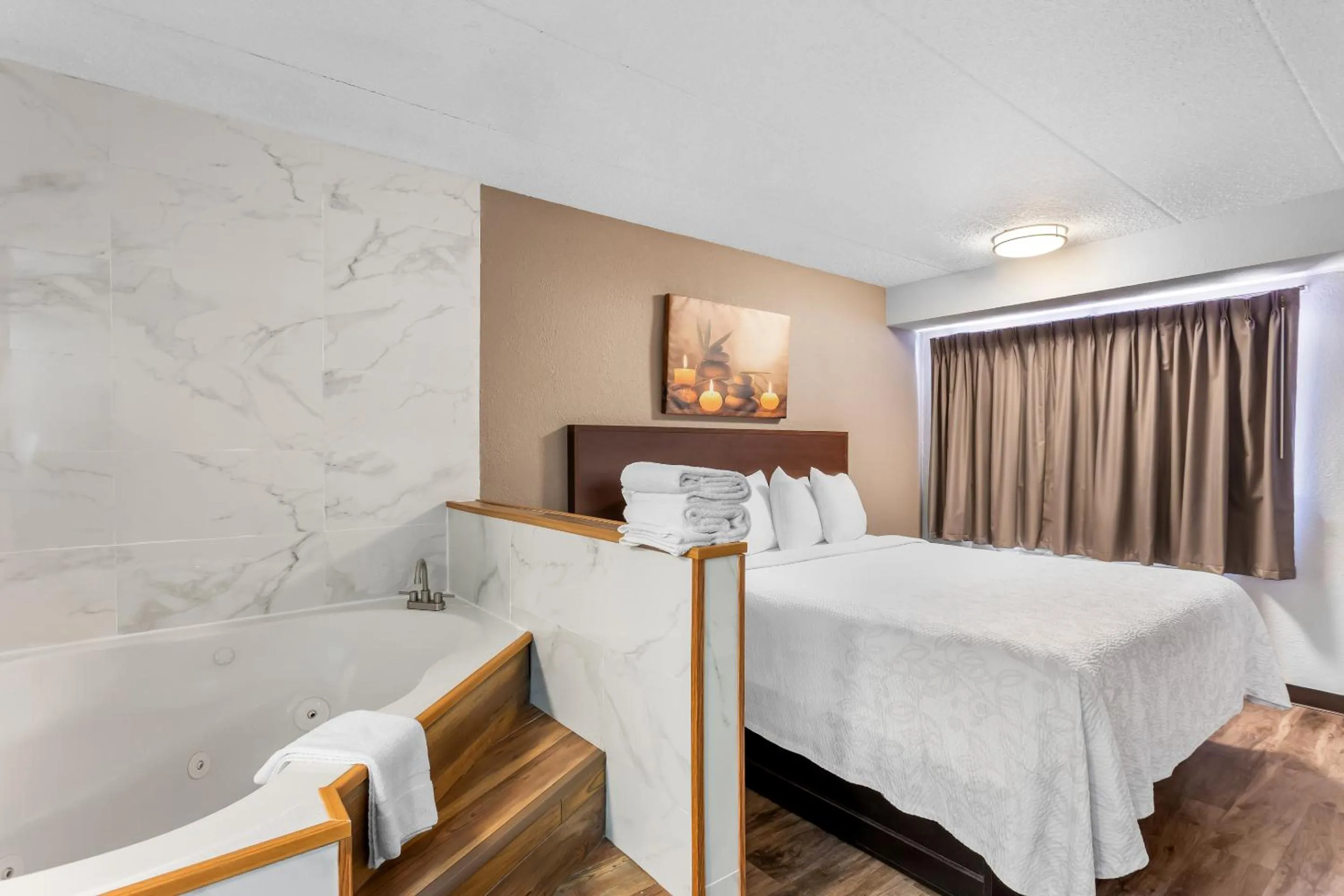 Guests, Bed in Red Roof PLUS Chicago - Hoffman Estates