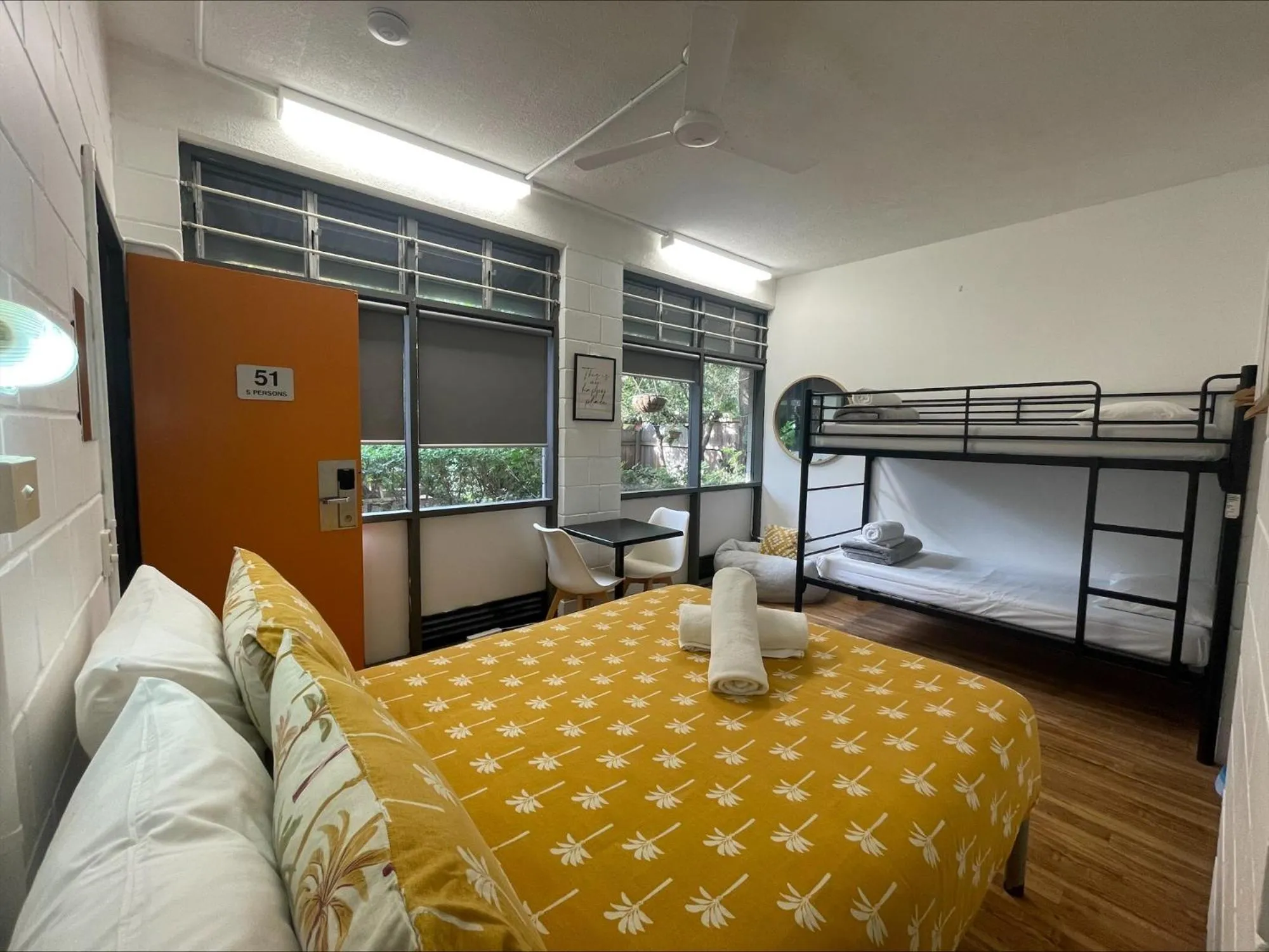 Bed in YHA Coolangatta Gold Coast