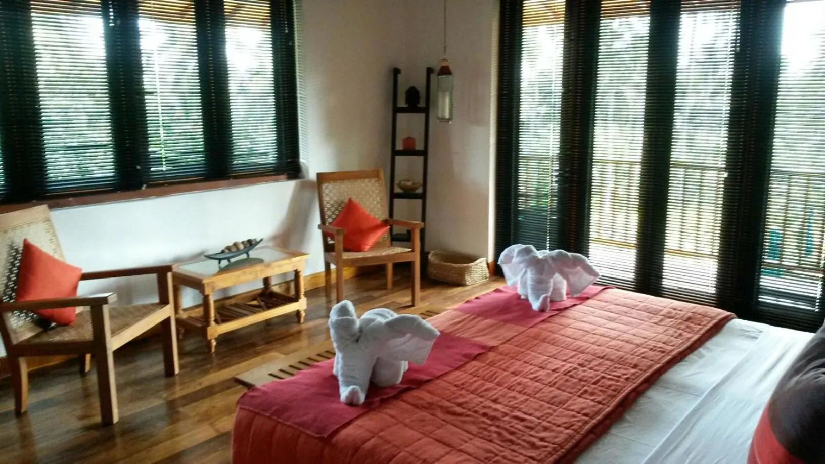 Bed in Jim's Farm Villas