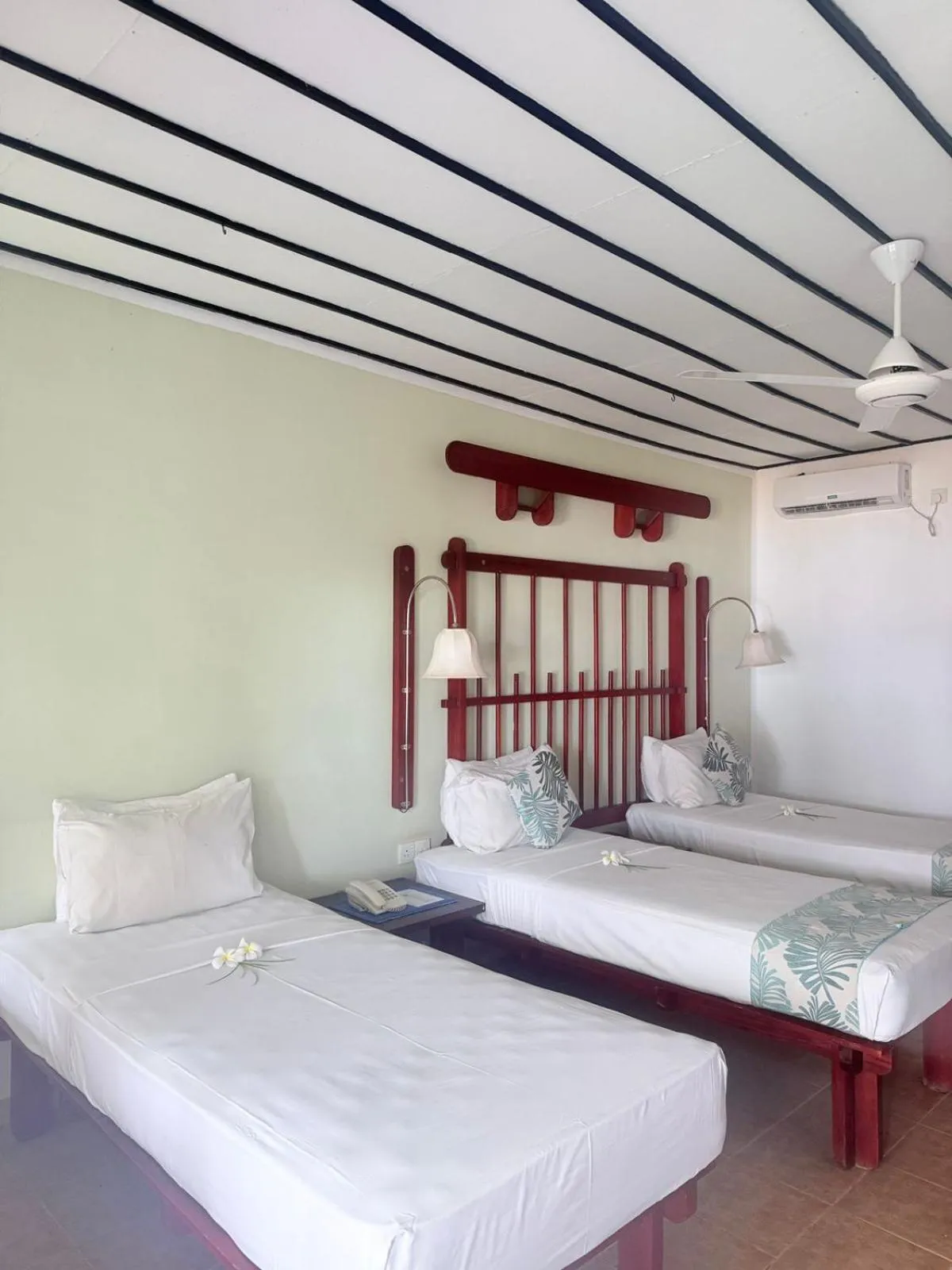 Bed in Koggala Beach Hotel
