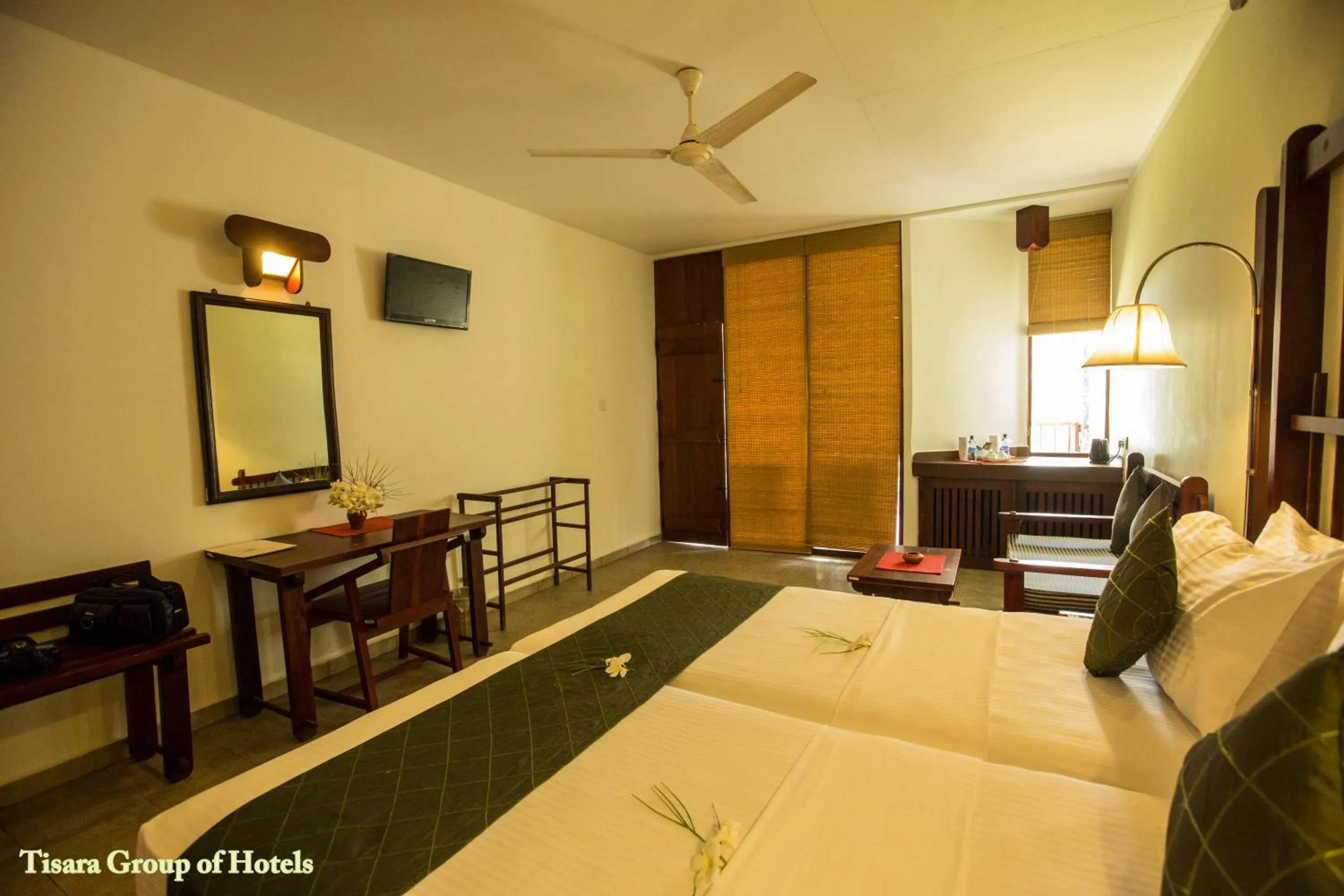 Bedroom, Bed in Koggala Beach Hotel