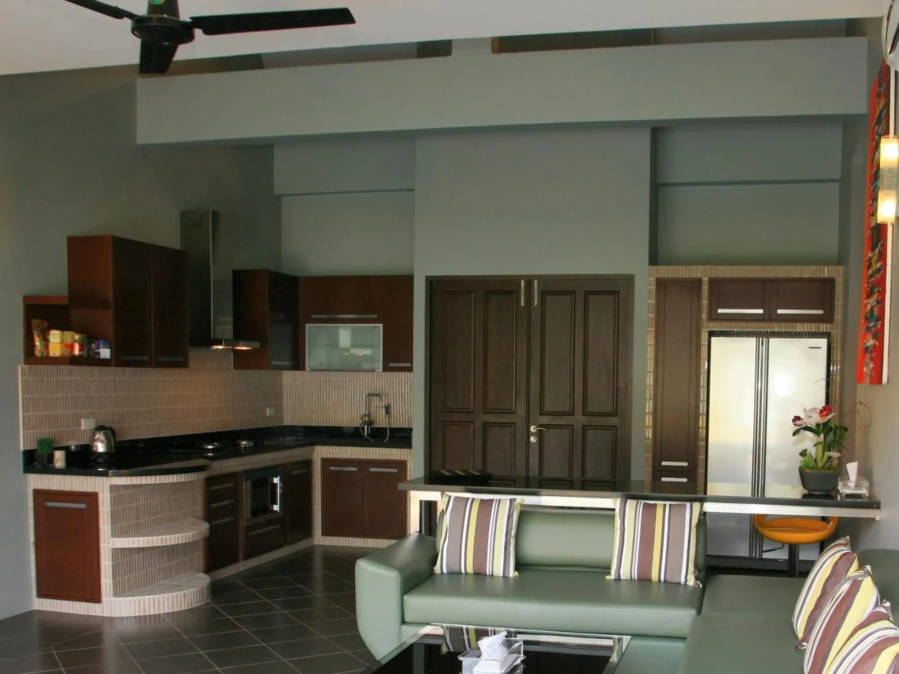 kitchen in Tha Lane Bay Villas