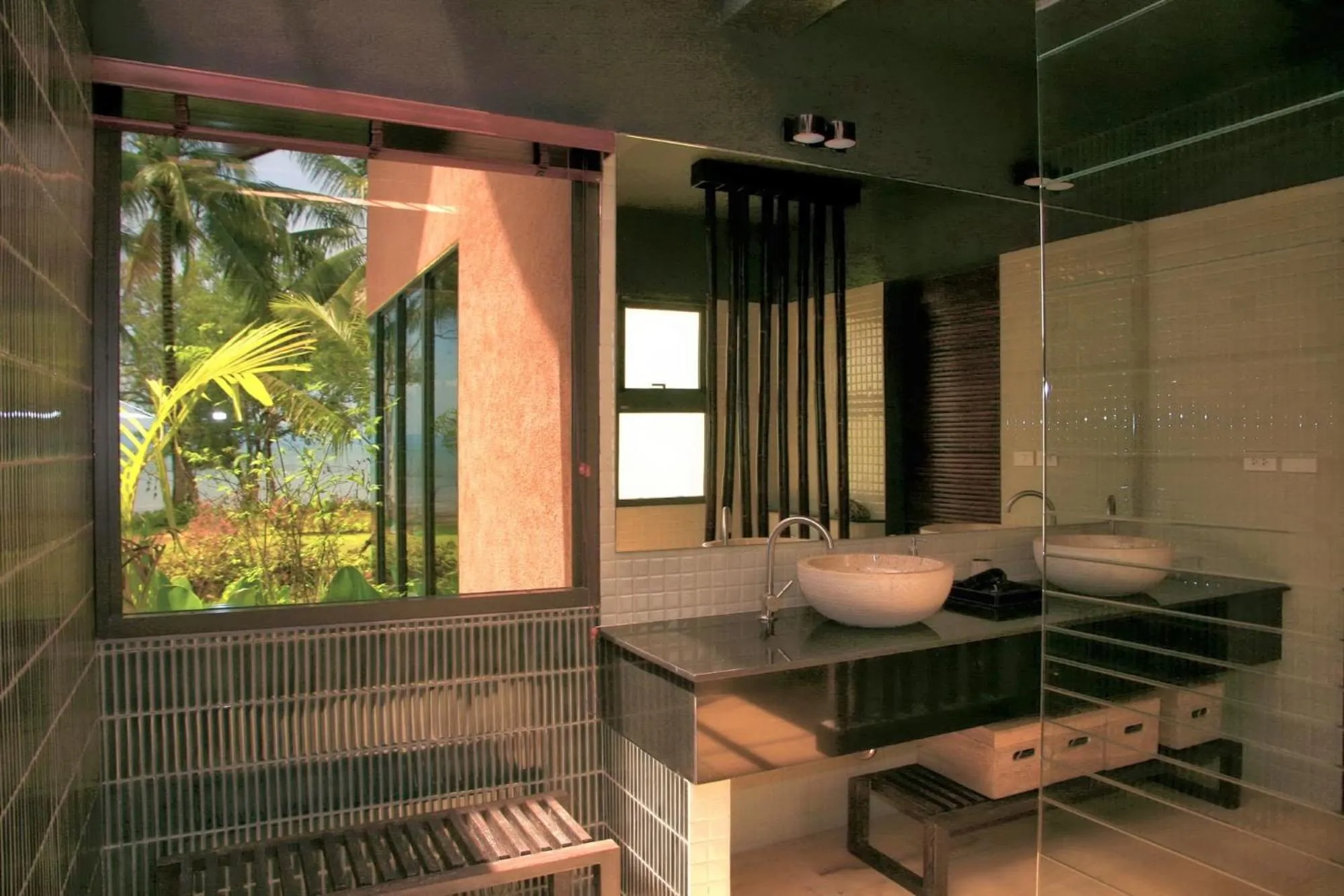 Bathroom in Tha Lane Bay Villas