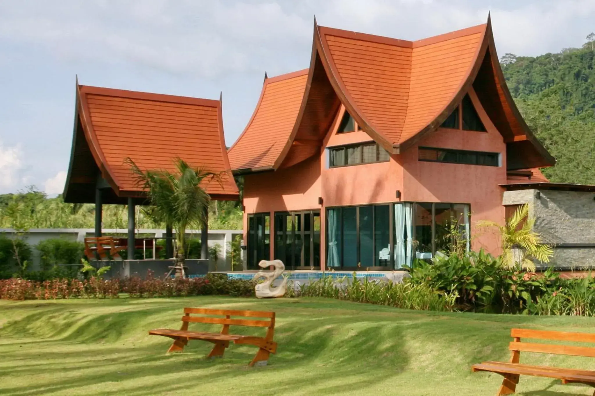 Facade/entrance in Tha Lane Bay Villas Facade/entrance in Tha Lane Bay Villas