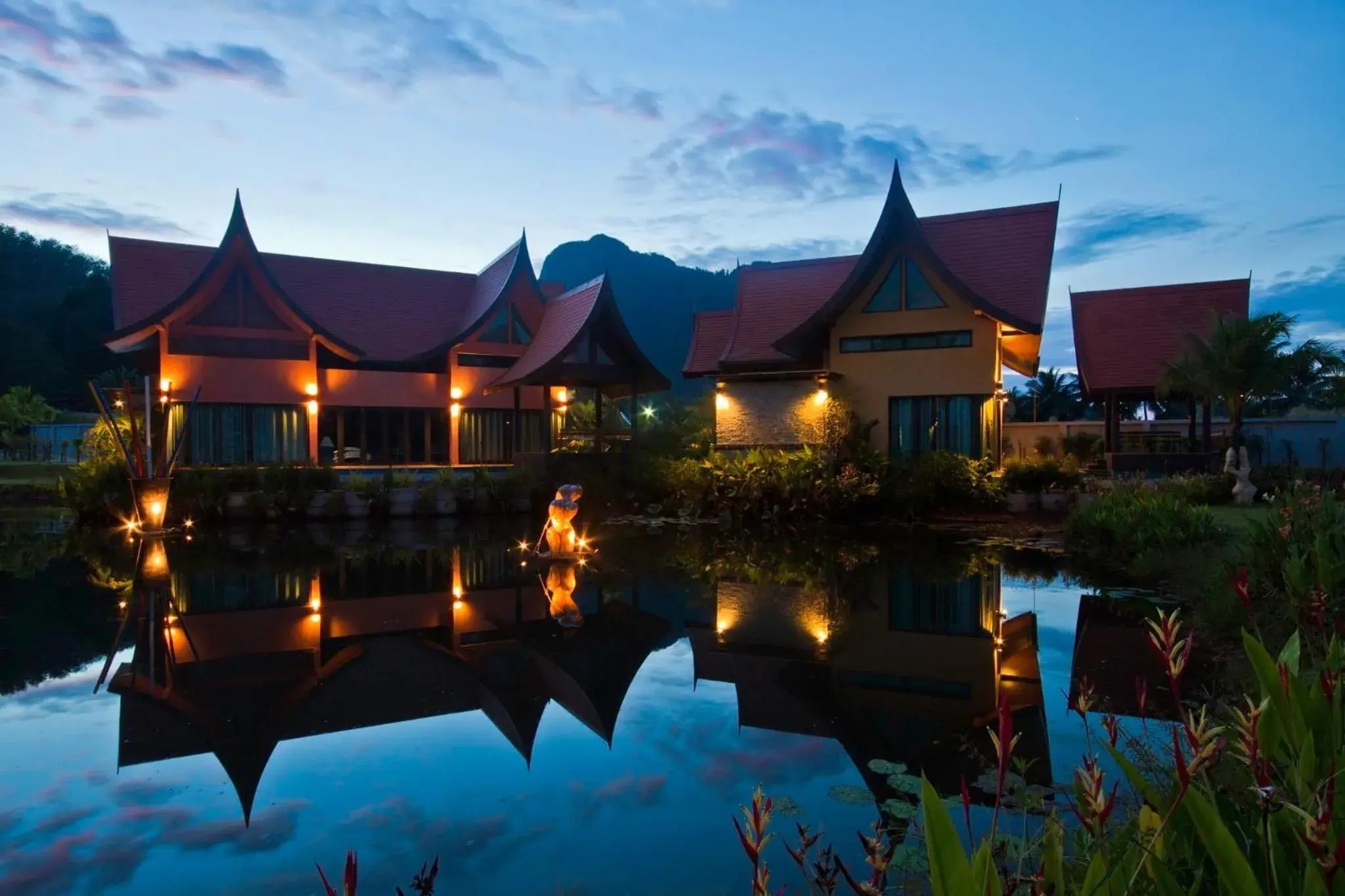 Property building in Tha Lane Bay Villas Property building in Tha Lane Bay Villas