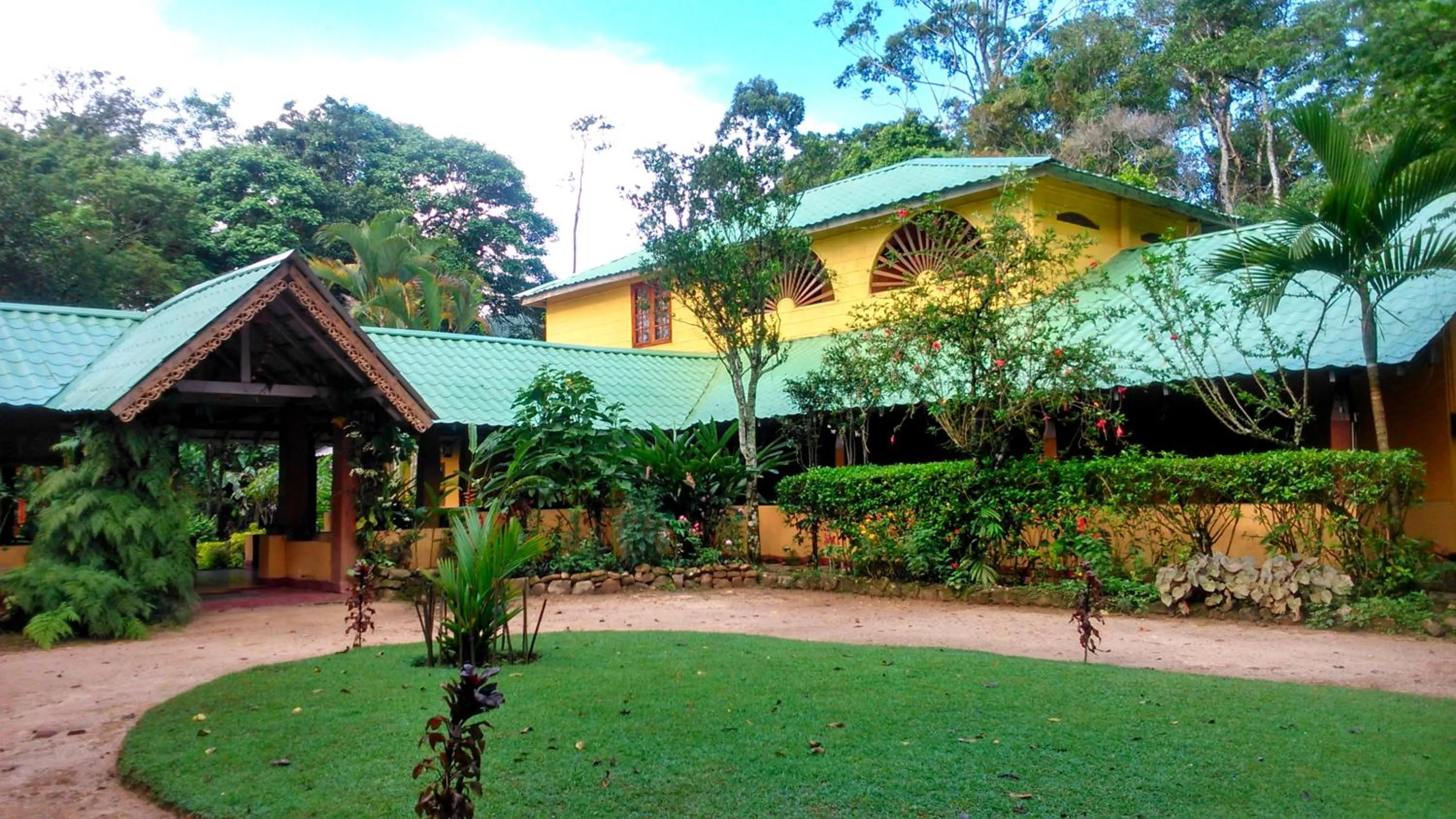 Property building in Sunnyside Holiday Bungalow