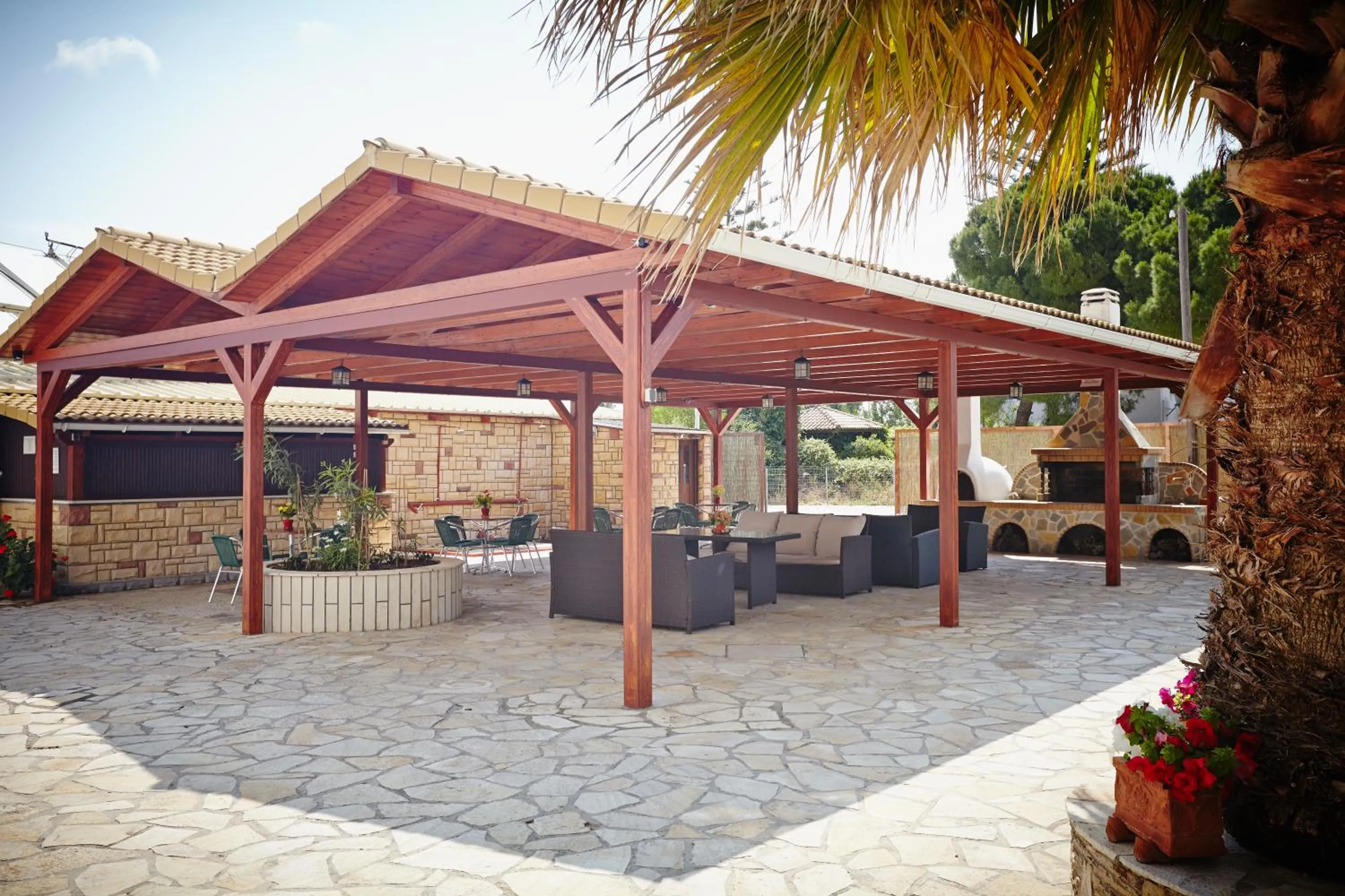 Patio in Pettas Apartments