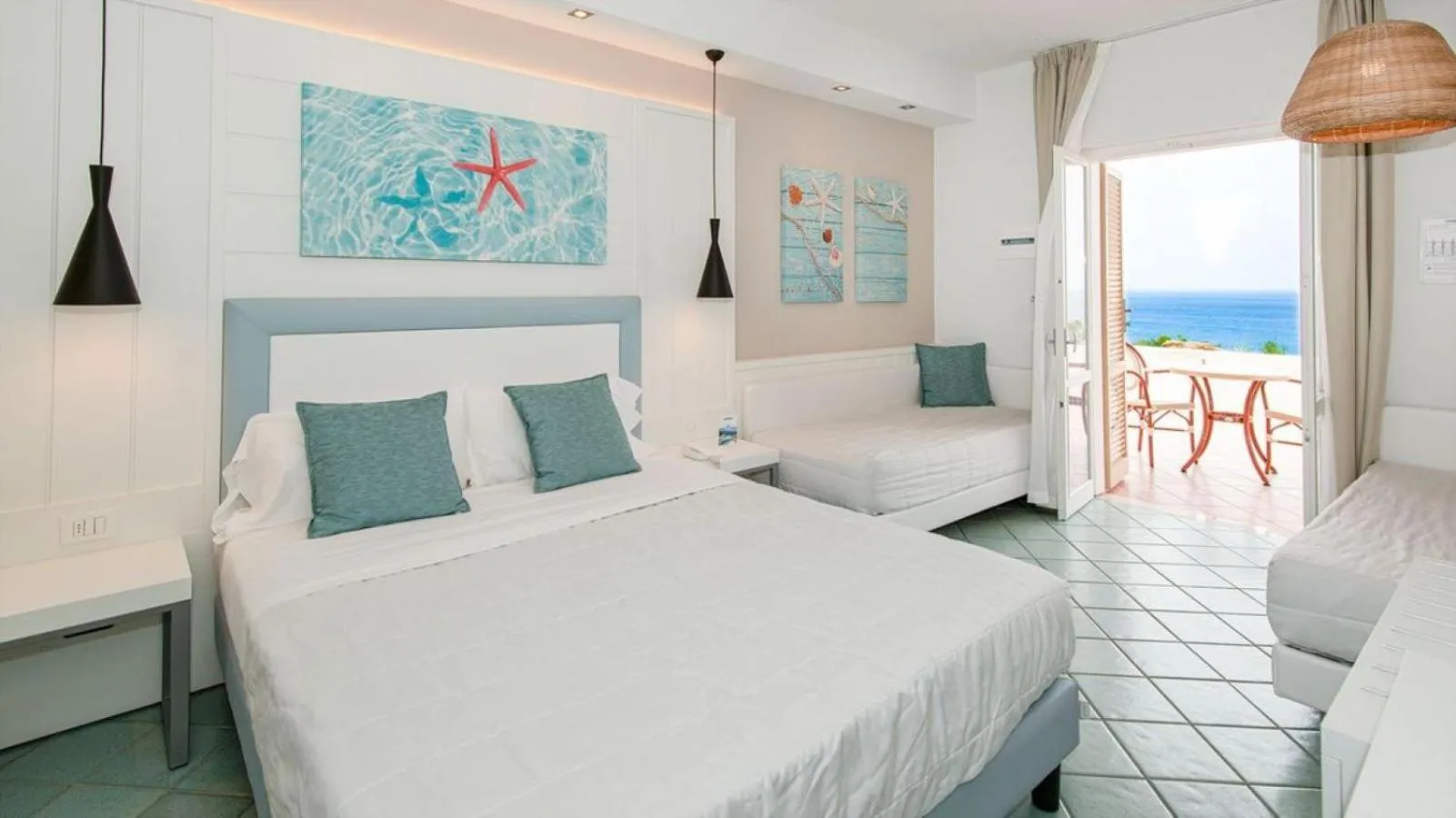 Bed in Mangia's Pollina Resort