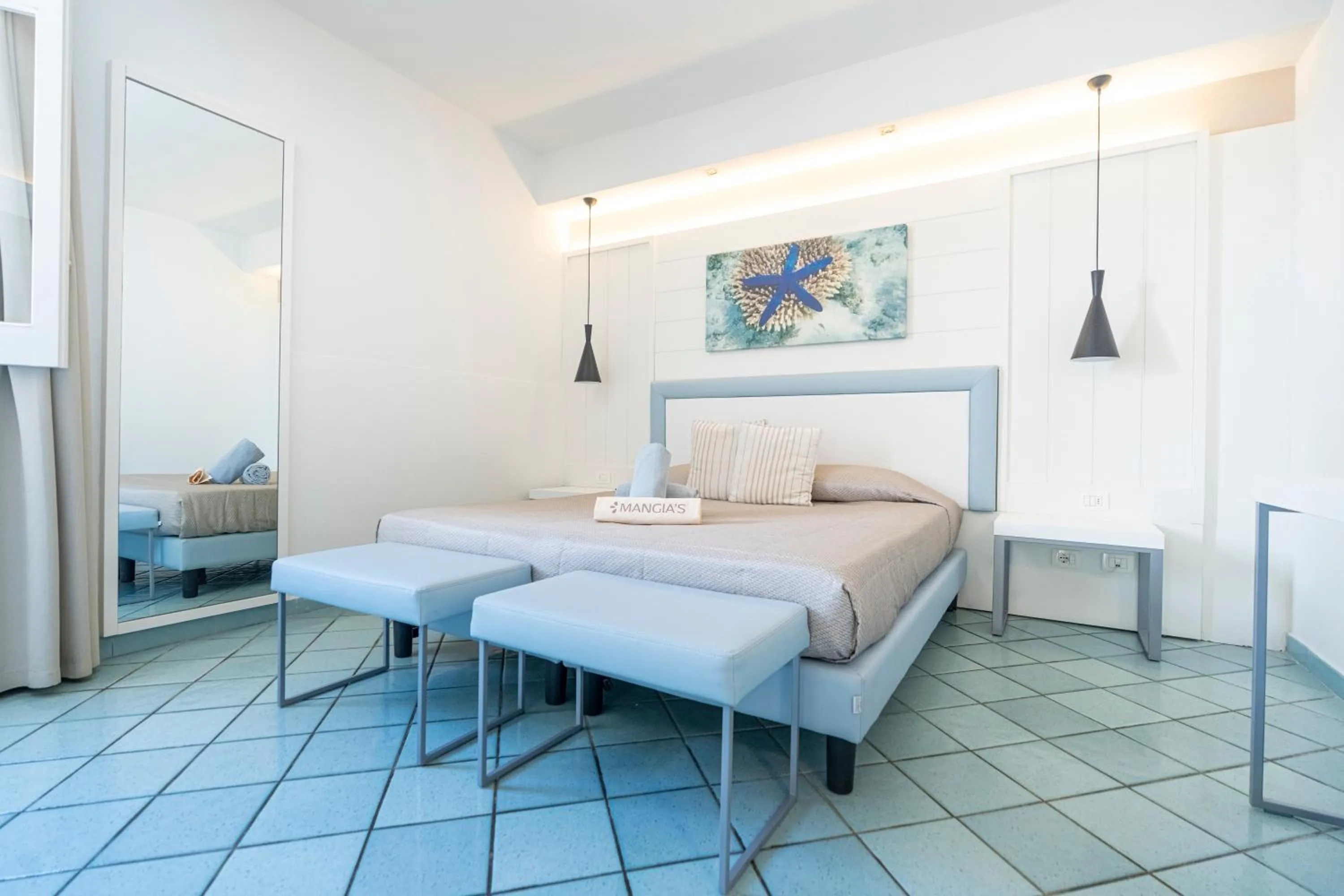 Bedroom, Bed in Mangia's Pollina Resort