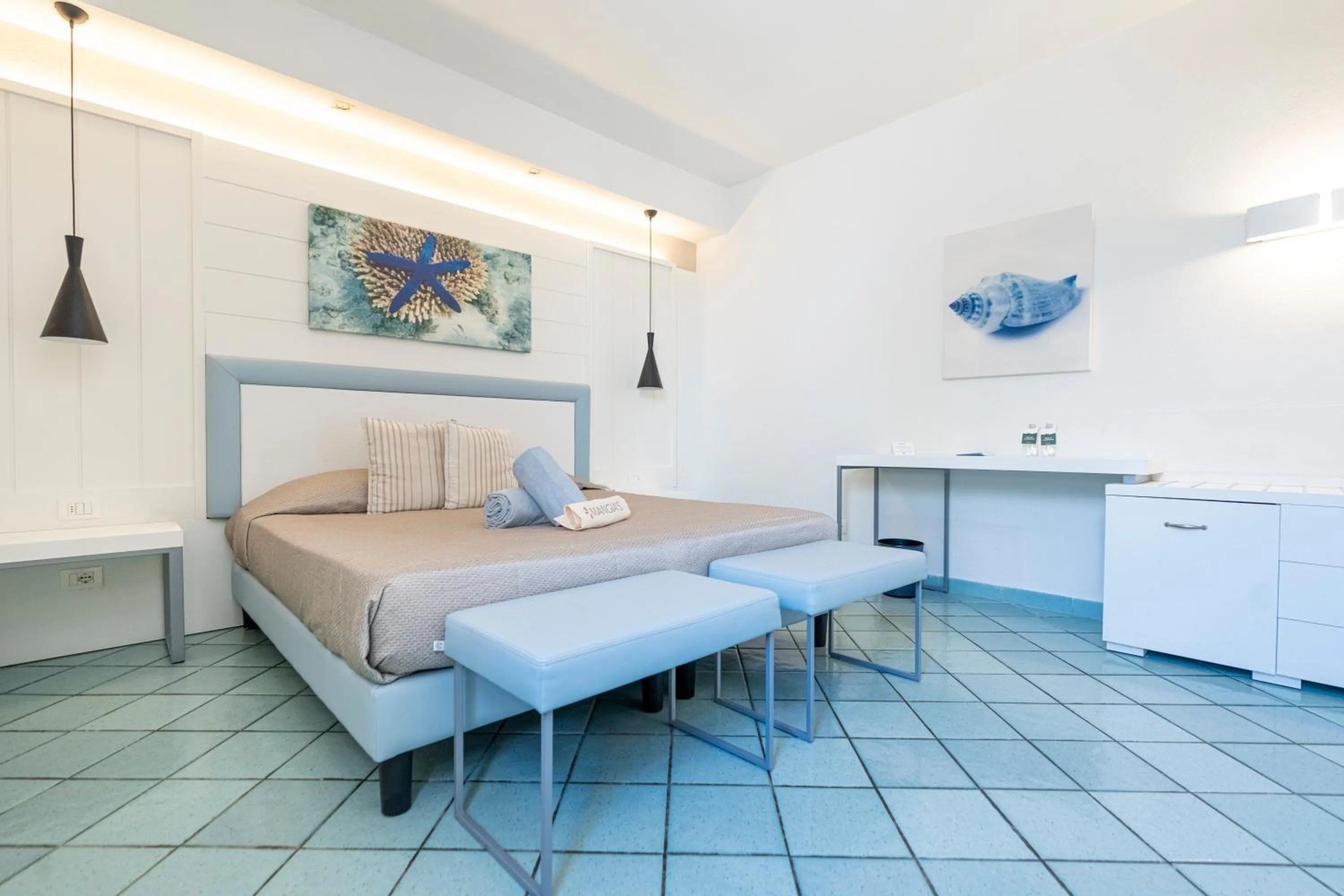 Bedroom, Bed in Mangia's Pollina Resort