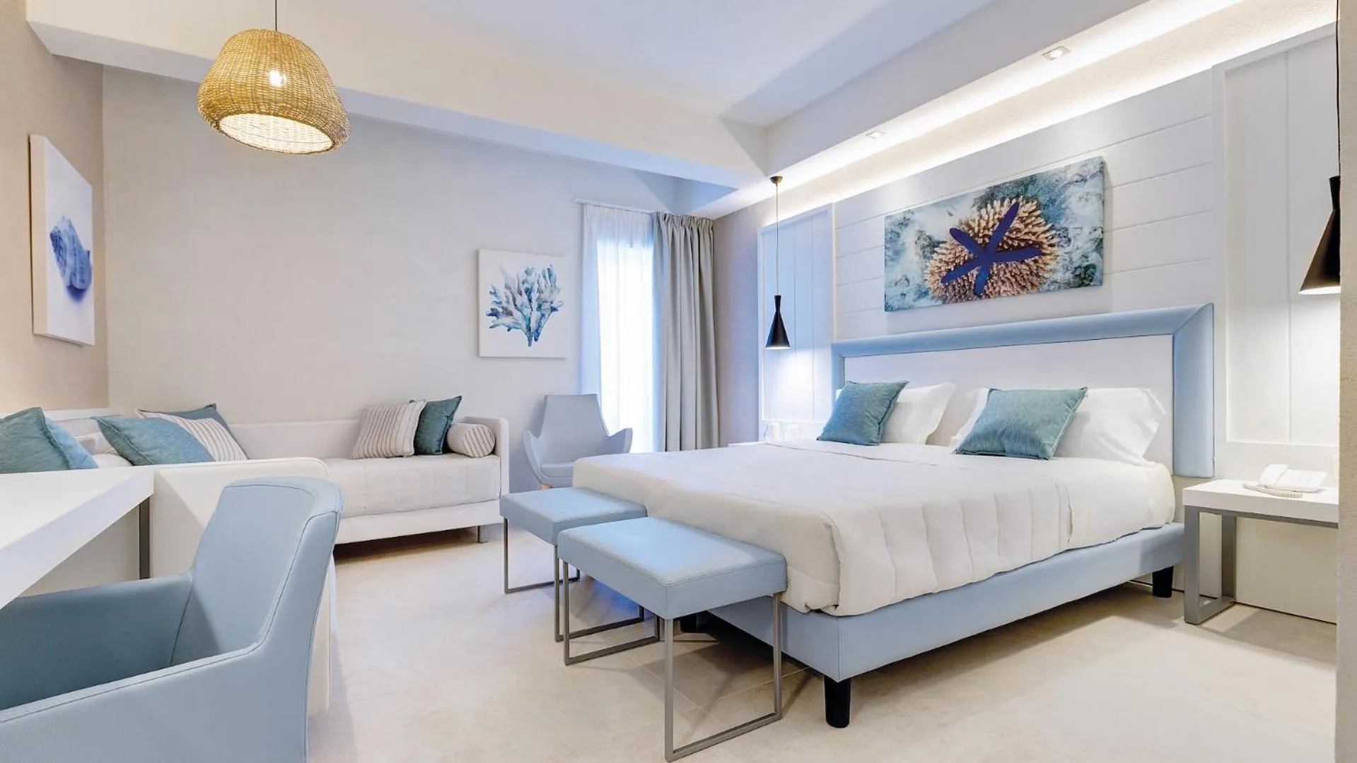 Bedroom, Bed in Mangia's Pollina Resort