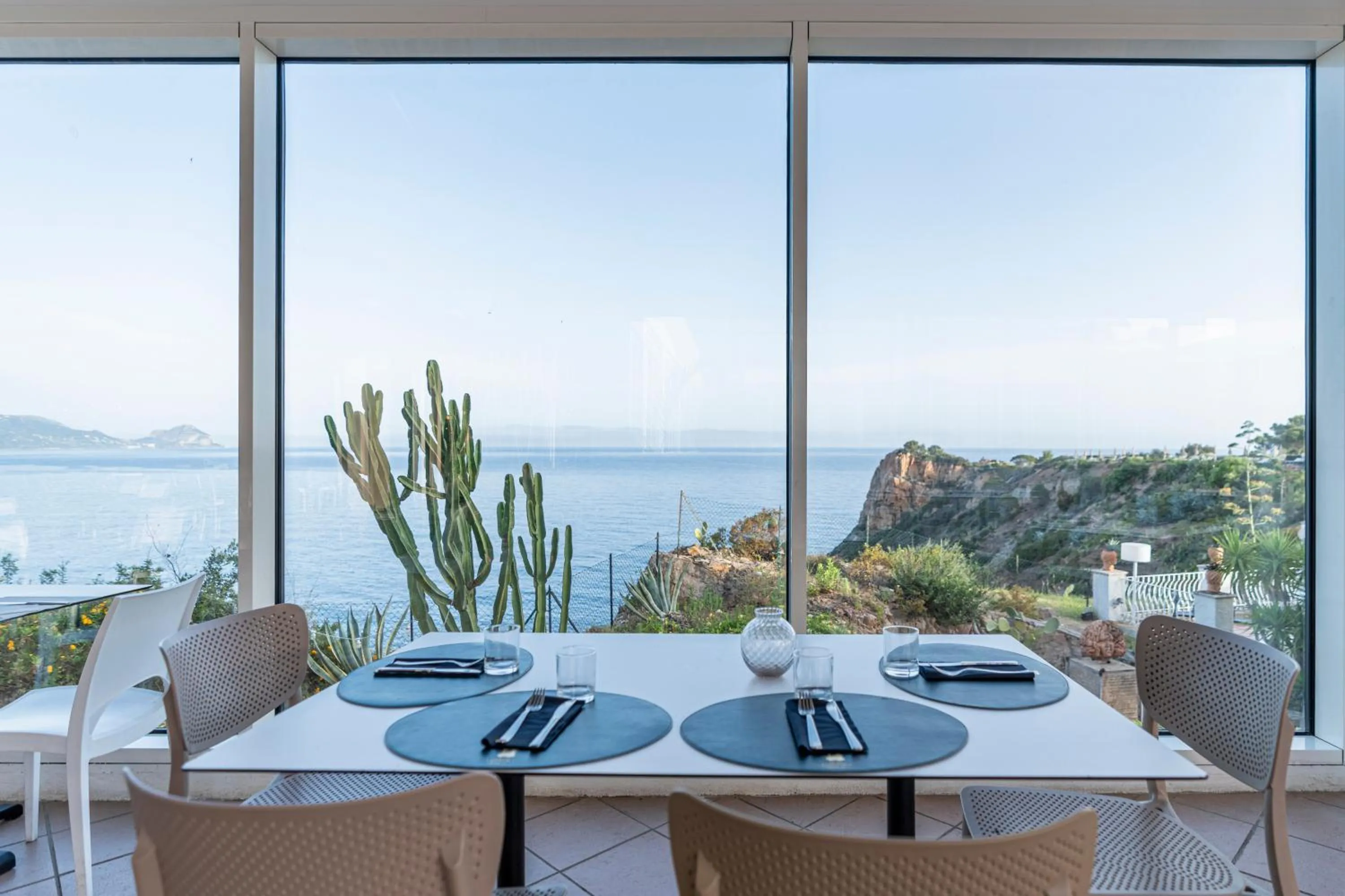 Restaurant/places to eat in Mangia's Pollina Resort