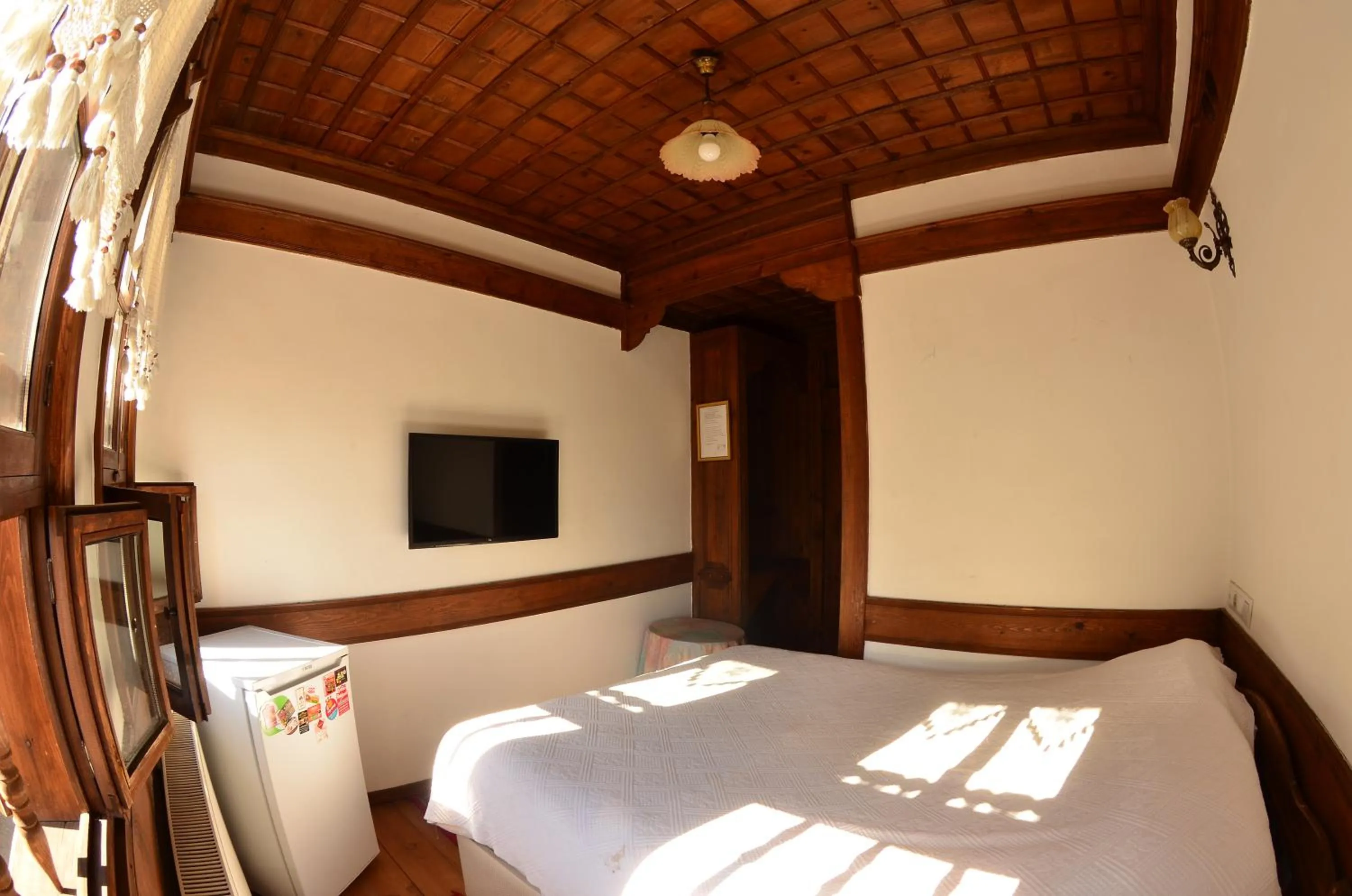 Photo of the whole room, Bed in Yorgancıoglu Konak