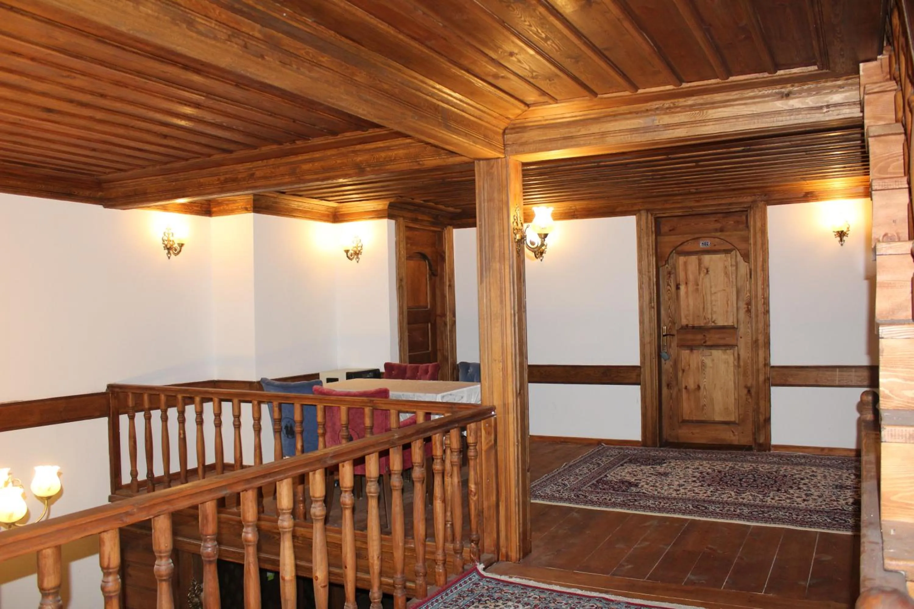 Property building in Yorgancıoglu Konak