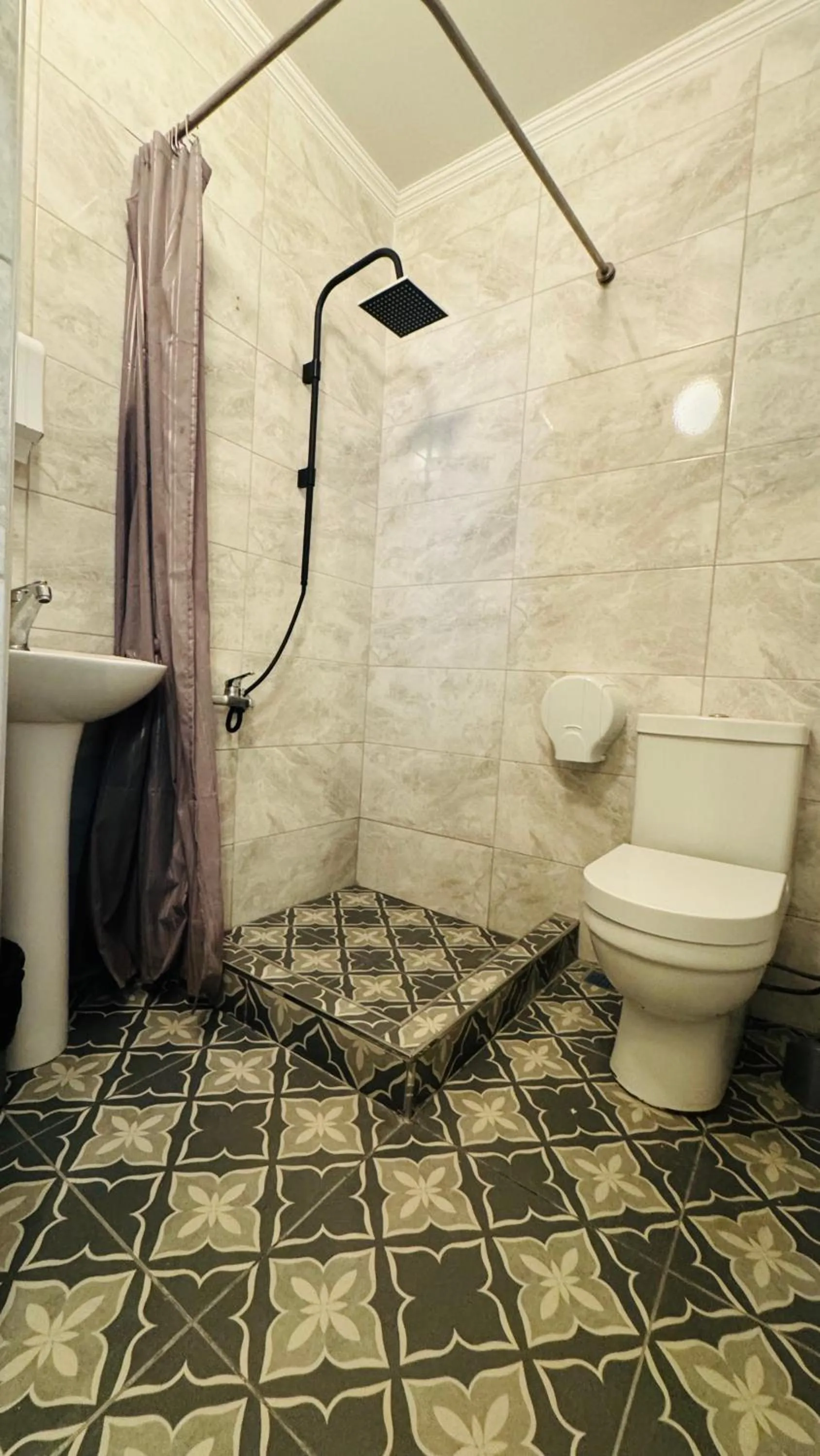 Shower in Sultan Hostel & Guesthouse