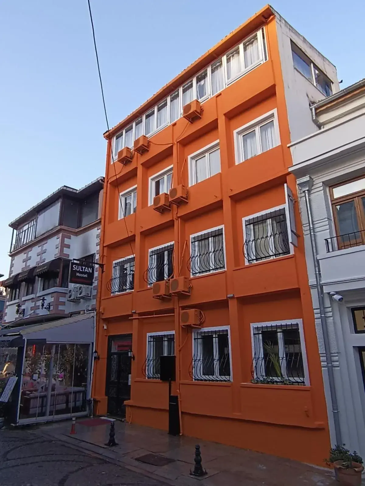 Property building in Sultan Hostel & Guesthouse Property building in Sultan Hostel & Guesthouse