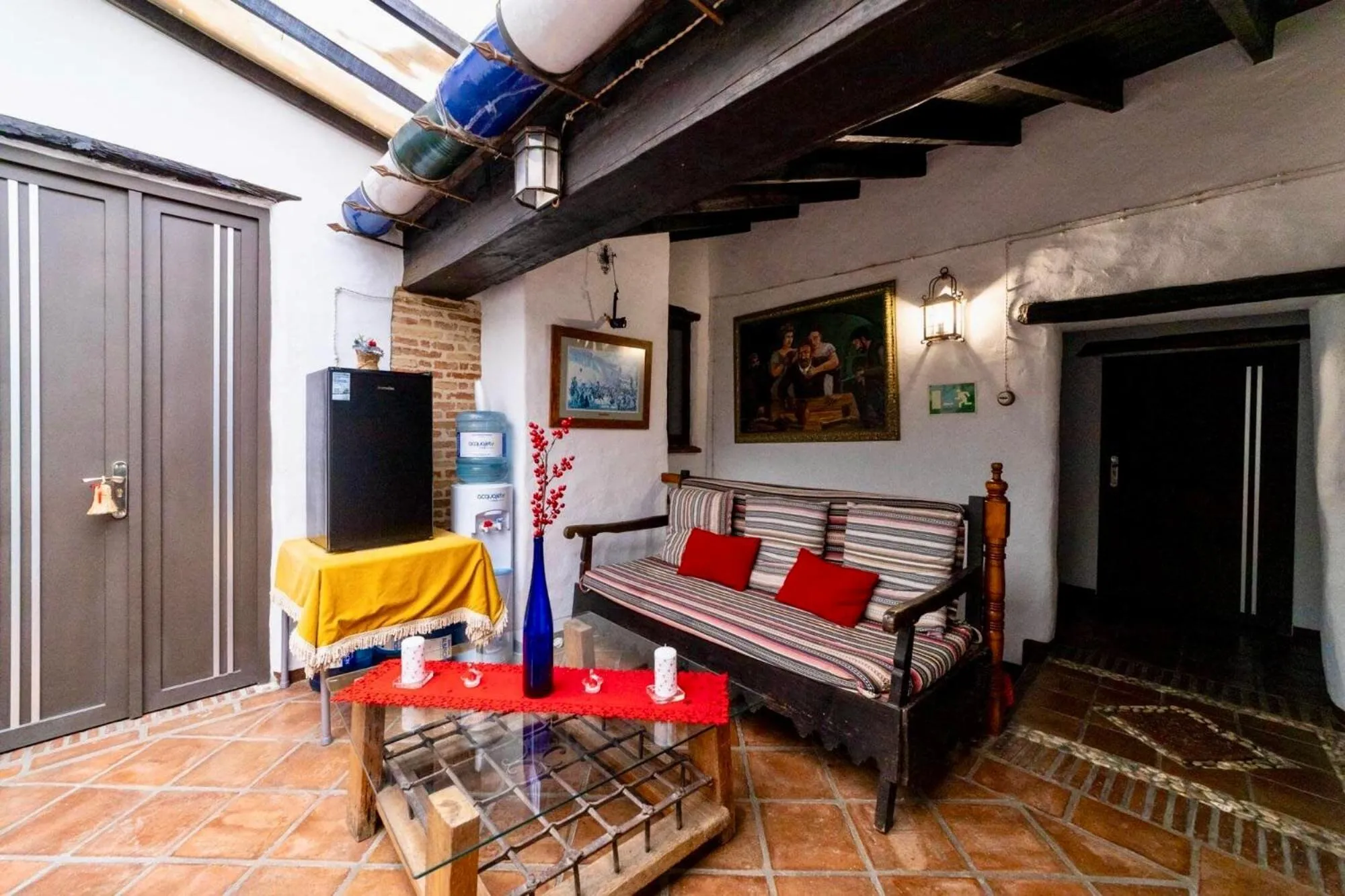 Seating area in Hotel Posada del Bandolero
