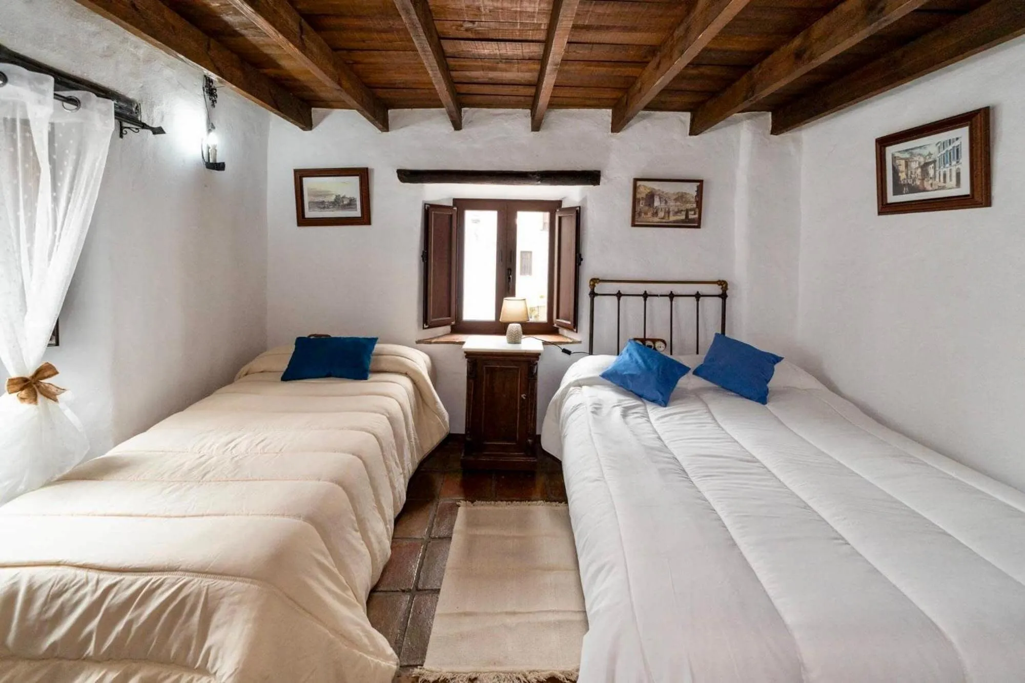 Bed in Hotel Posada del Bandolero