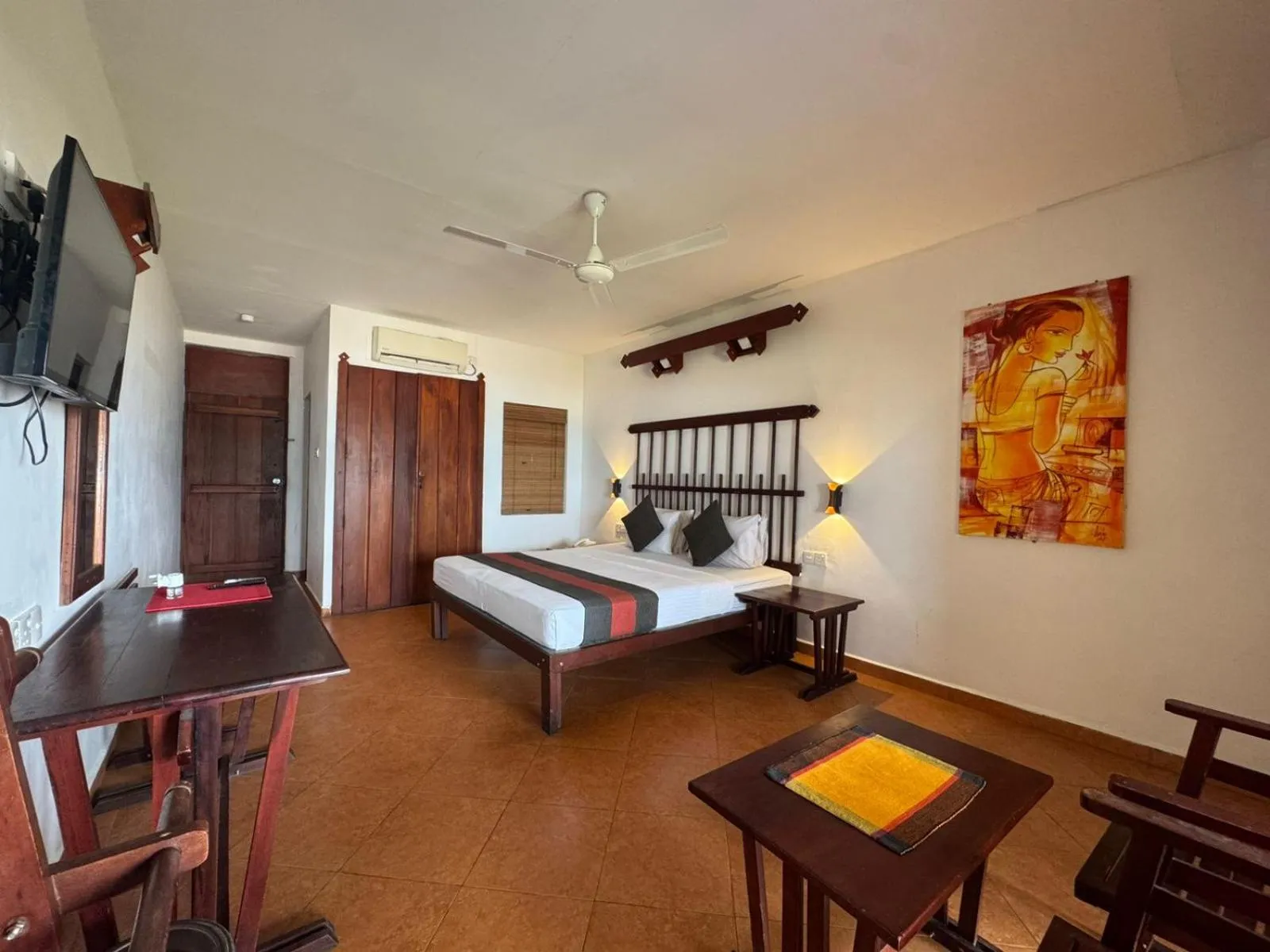 Bedroom, Bed in The Long Beach Resort & Spa