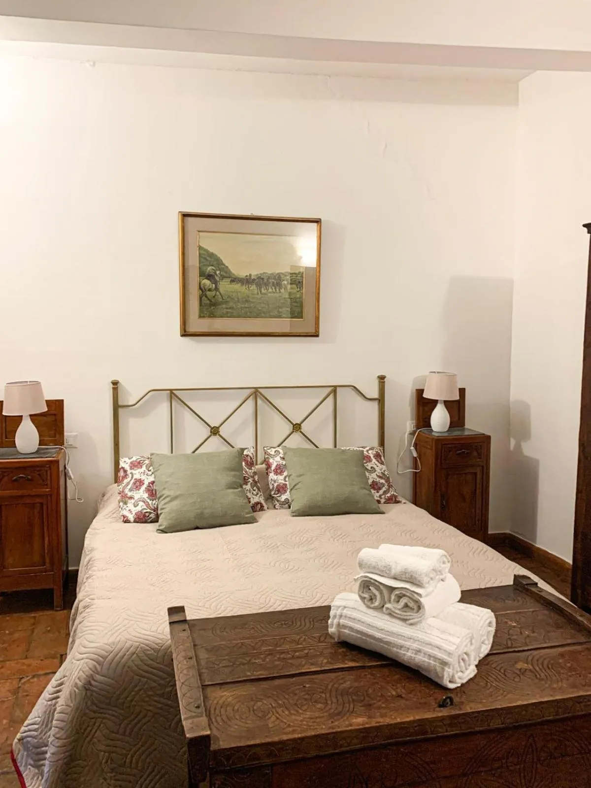 Bedroom, Bed in Dolce Vita