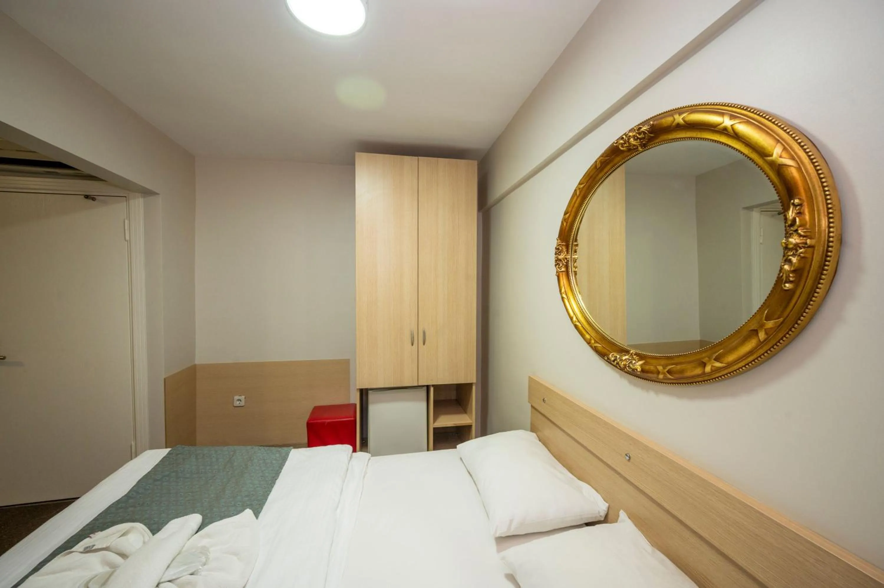 Photo of the whole room, Bed in Hotel Melita