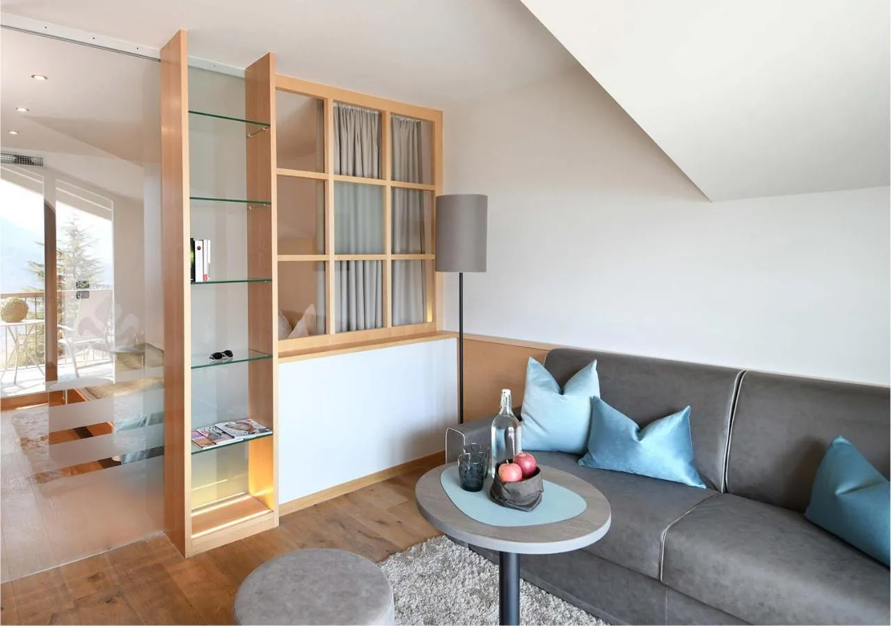 Photo of the whole room in Hotel Das Stachelburg