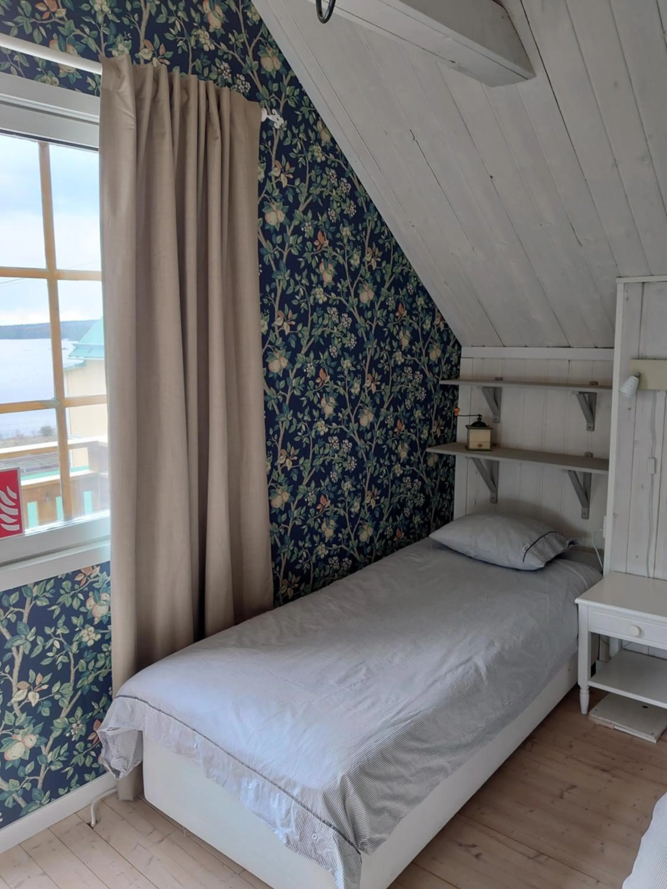 Bedroom, Bed in Vandrarhemmet Tallbacka/Ängelsberg Hostel