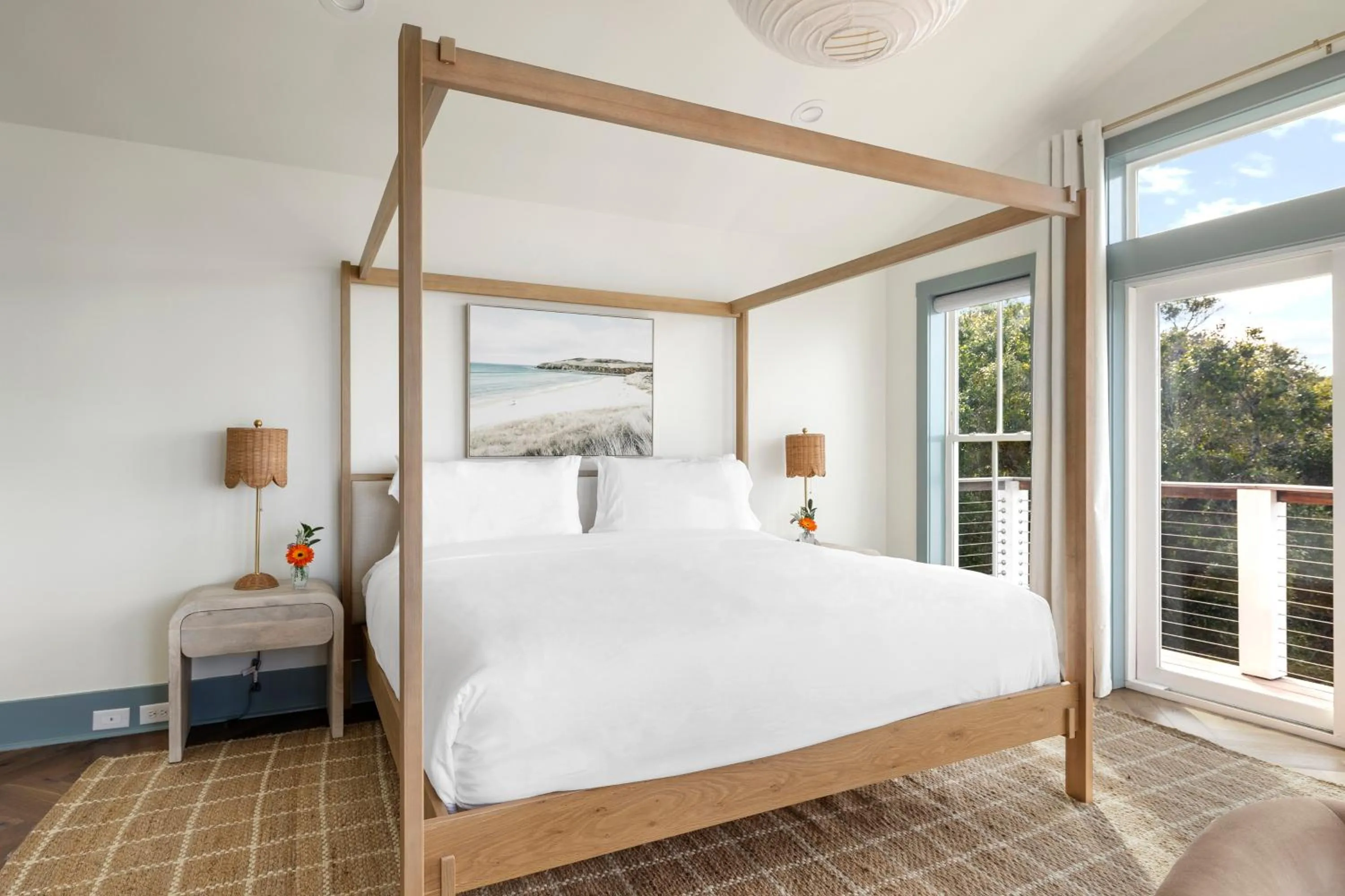 Bedroom, Bed in Regatta Inn - Adults Only