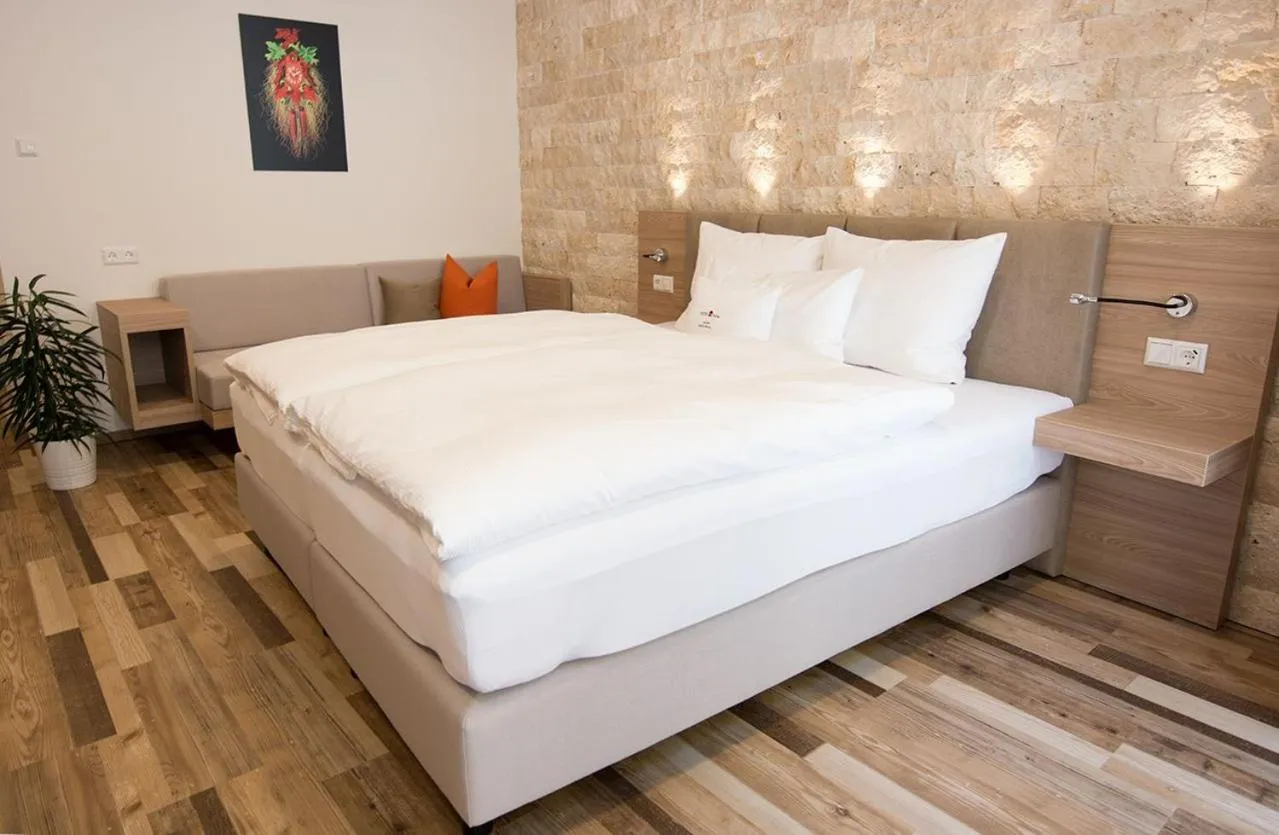 Photo of the whole room, Bed in Hotelmyhome