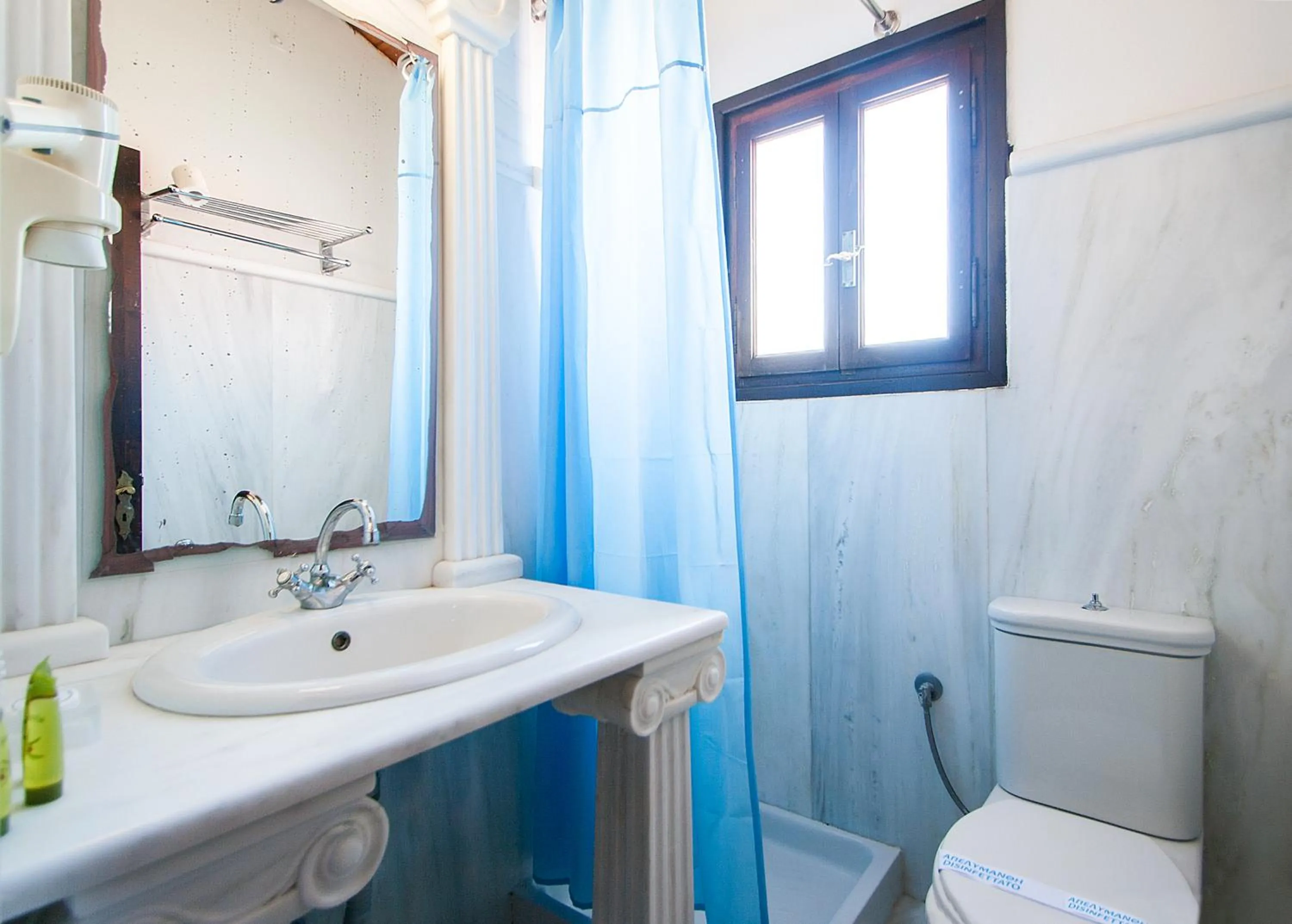 Bathroom in Hotel Villa Orsa