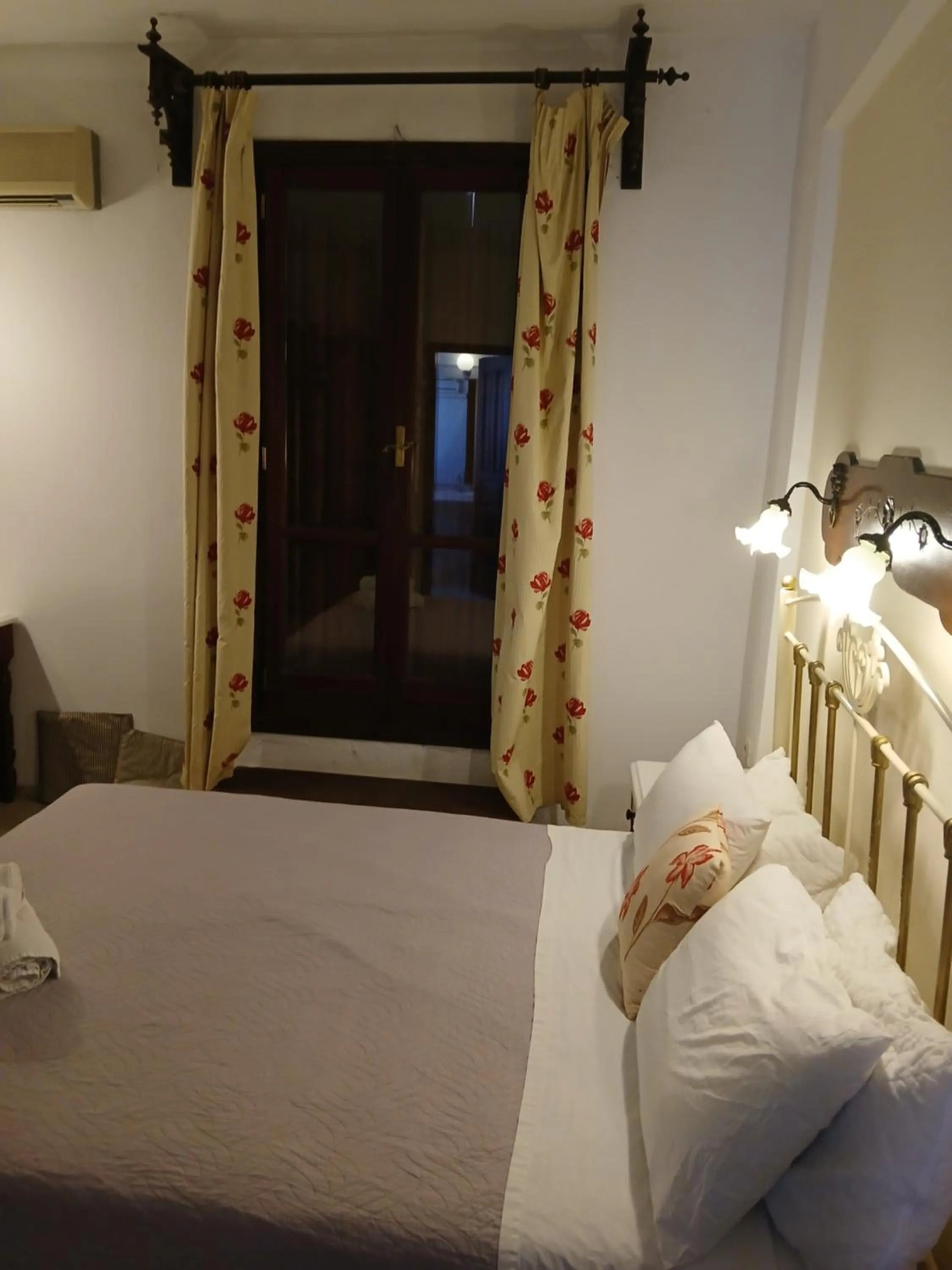 Bed in Hotel Villa Orsa