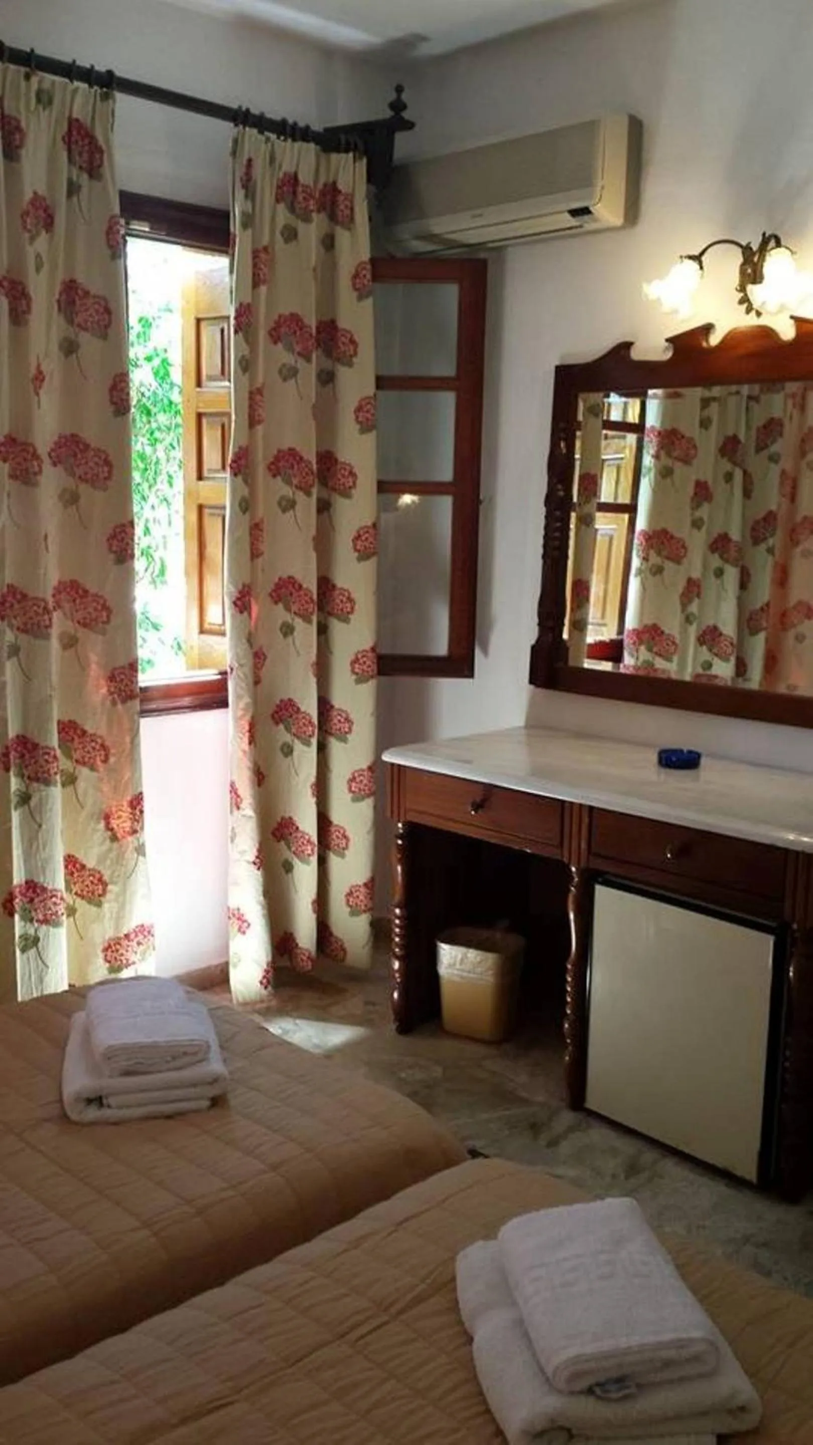 Bedroom, Bed in Hotel Villa Orsa