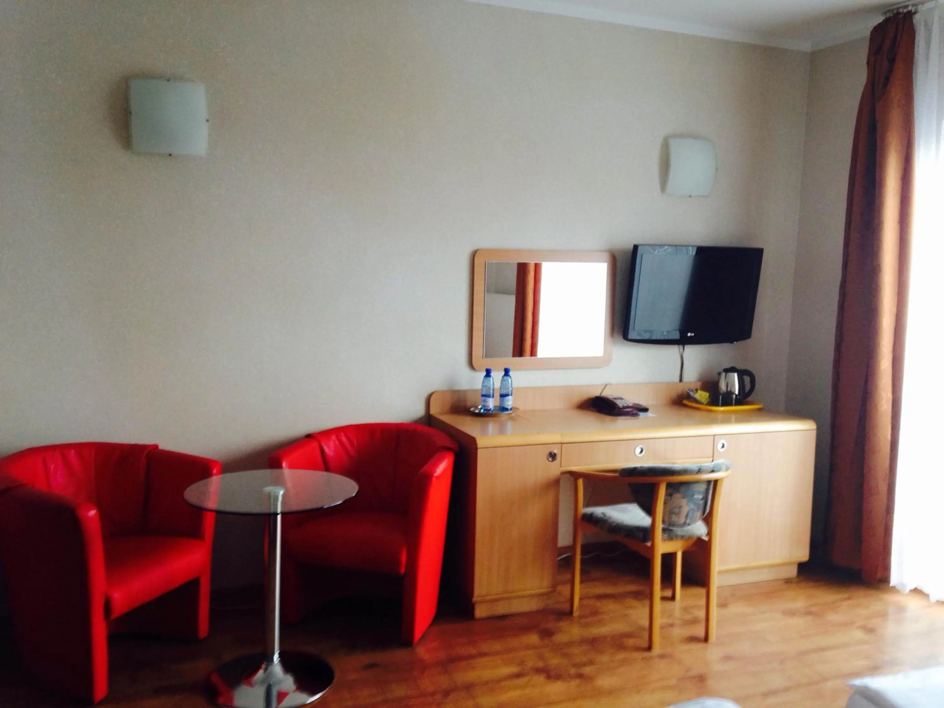 TV and multimedia in Hotel Relax