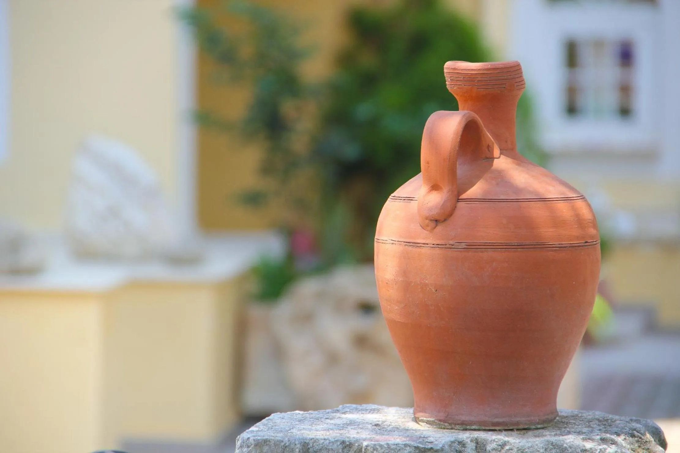 Decorative detail in Liostasi Retreat