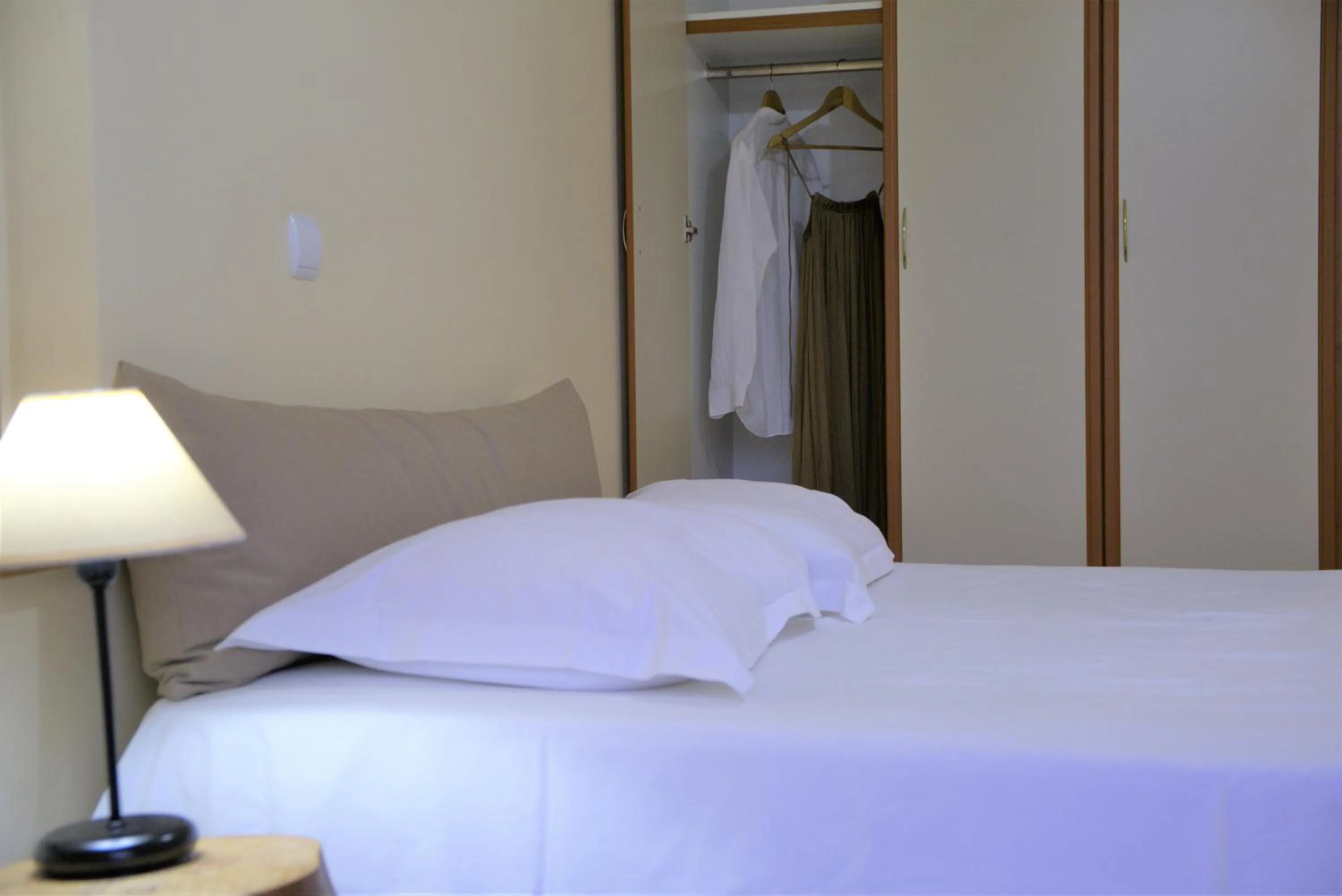 View (from property/room), Bed in Liostasi Retreat