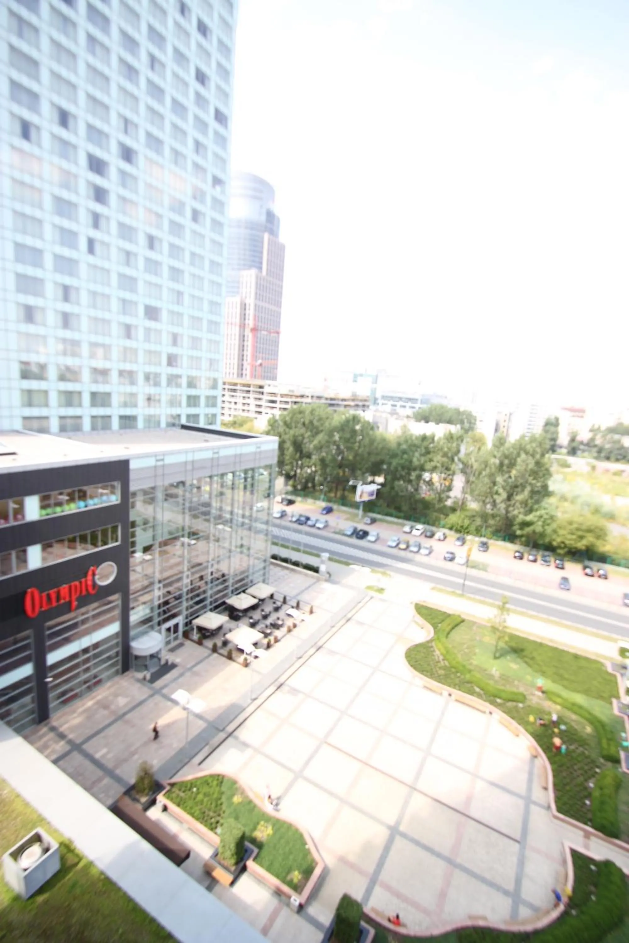 Area and facilities in Platinum Towers E-Apartments