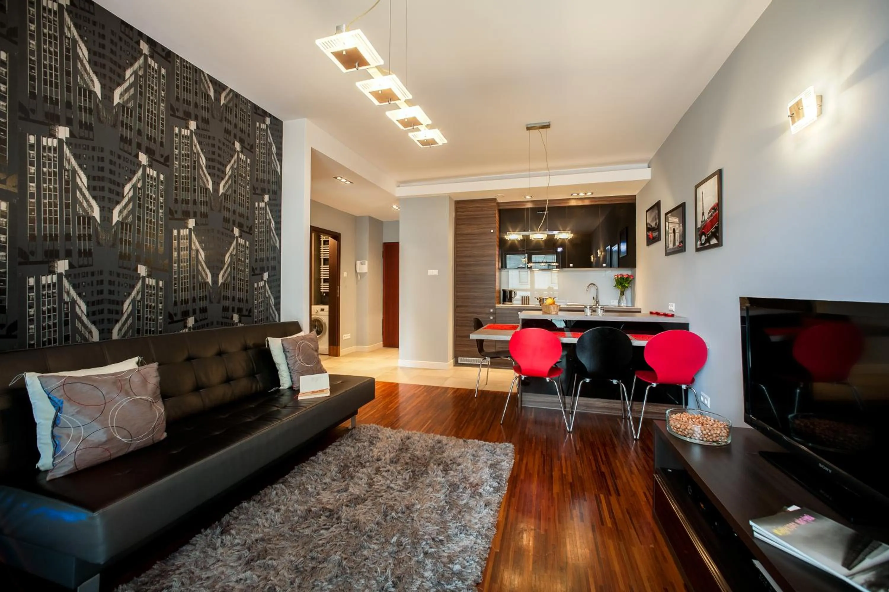 Photo of the whole room in Platinum Towers E-Apartments