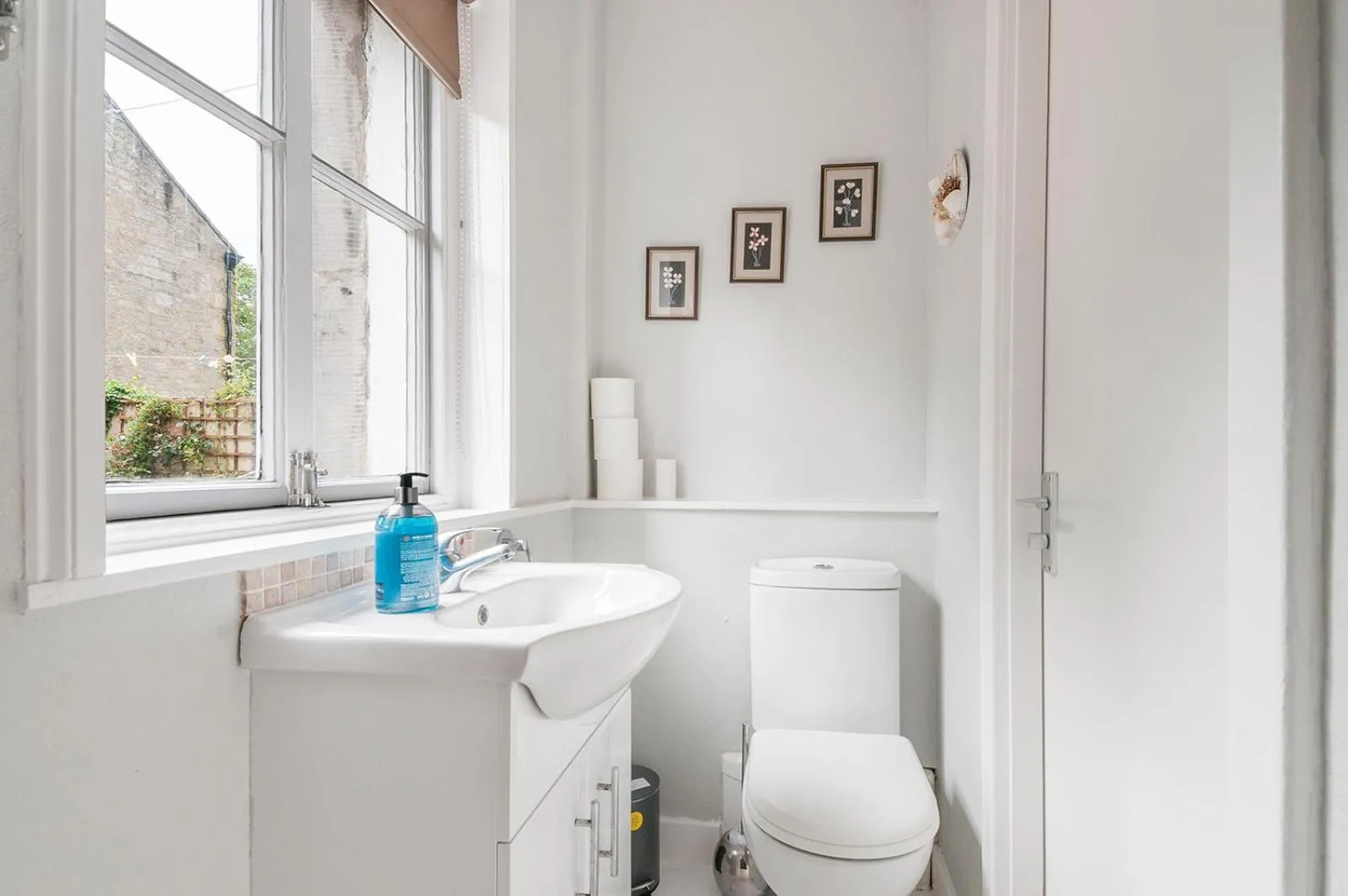 Bathroom in Aynetree Guest House
